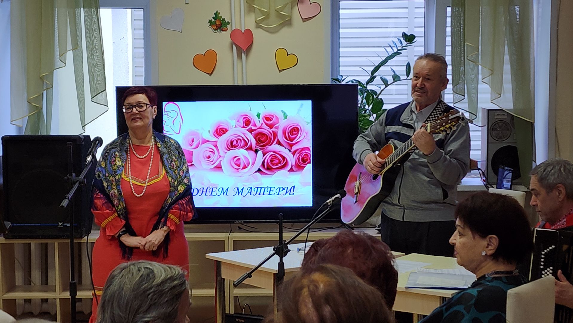 вертикалки, пушкино, центр социального обслуживания, концерт, день матери,песни,активное долголетие,получатели социальных услуг,