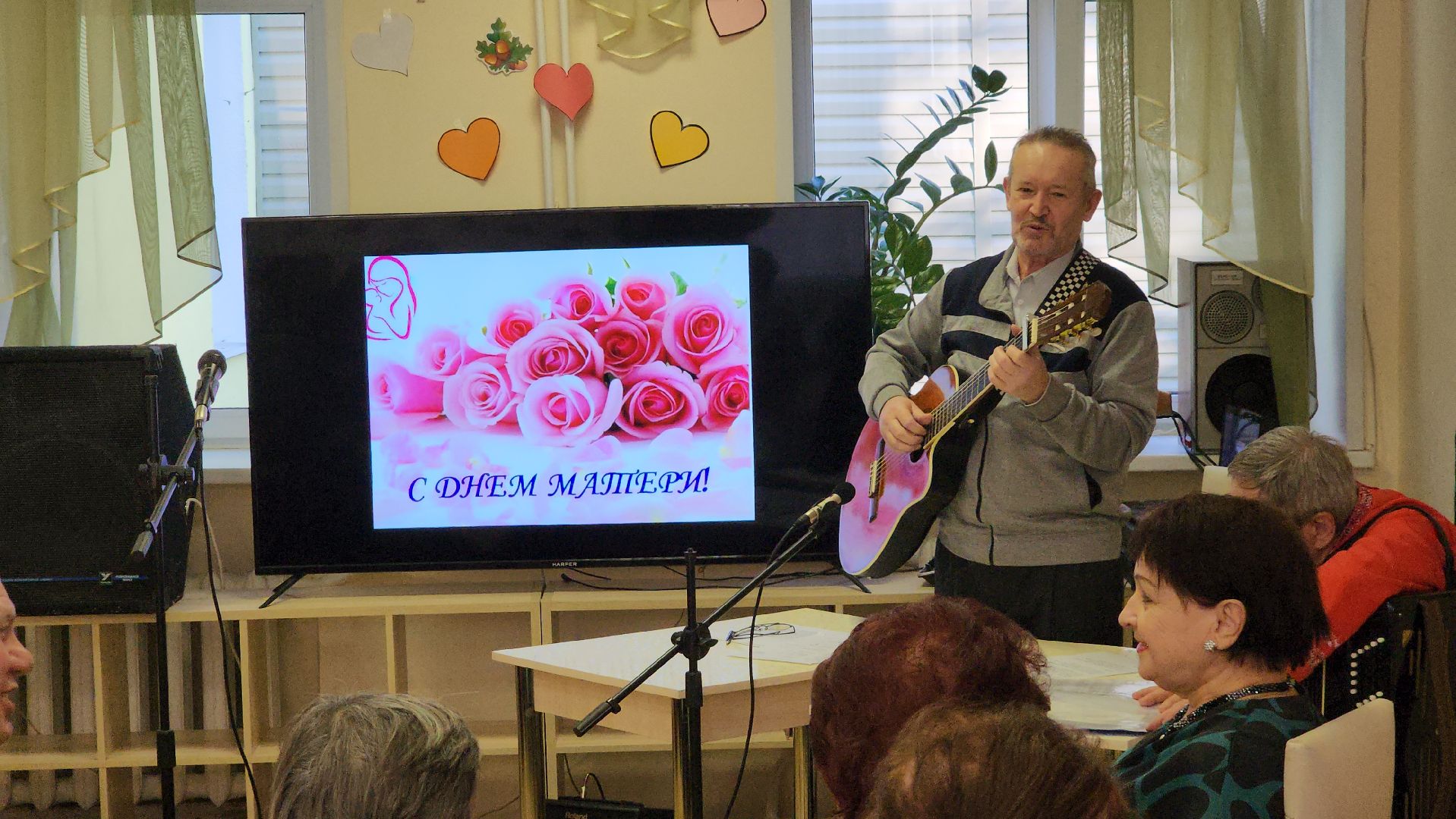 вертикалки, пушкино, центр социального обслуживания, концерт, день матери,песни,активное долголетие,получатели социальных услуг,