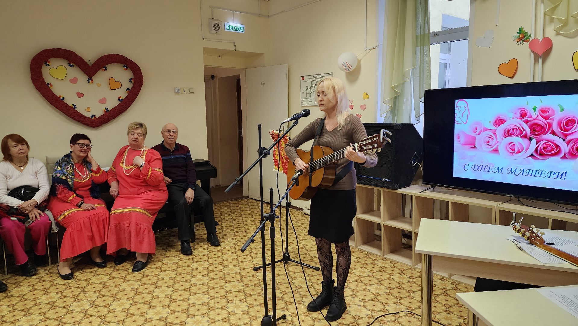 вертикалки, пушкино, центр социального обслуживания, концерт, день матери,песни,активное долголетие,получатели социальных услуг,
