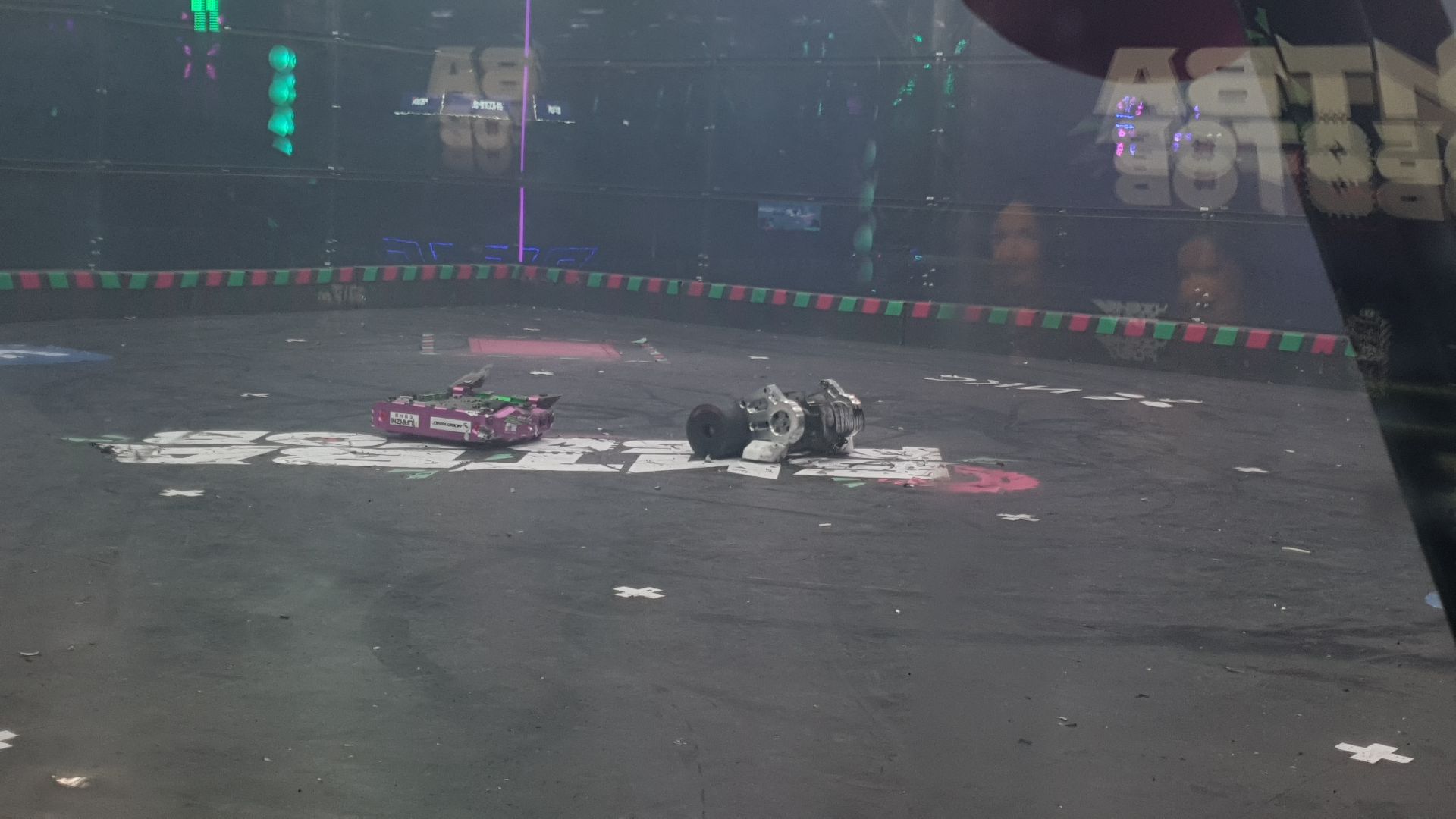 вертикалки, мытищи, арена мытищи, роботы, битва роботов,