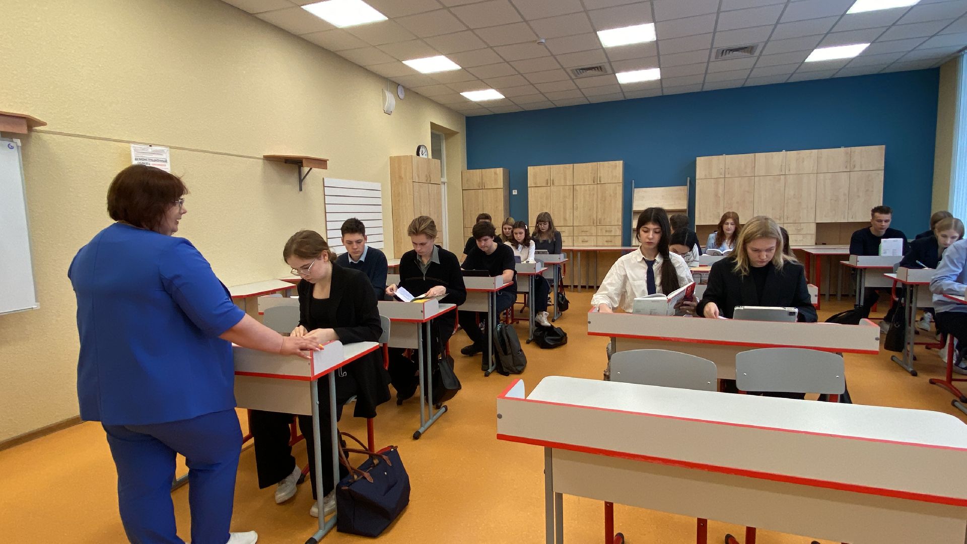 Обучение, Школа, Новая школа, вертикалки,