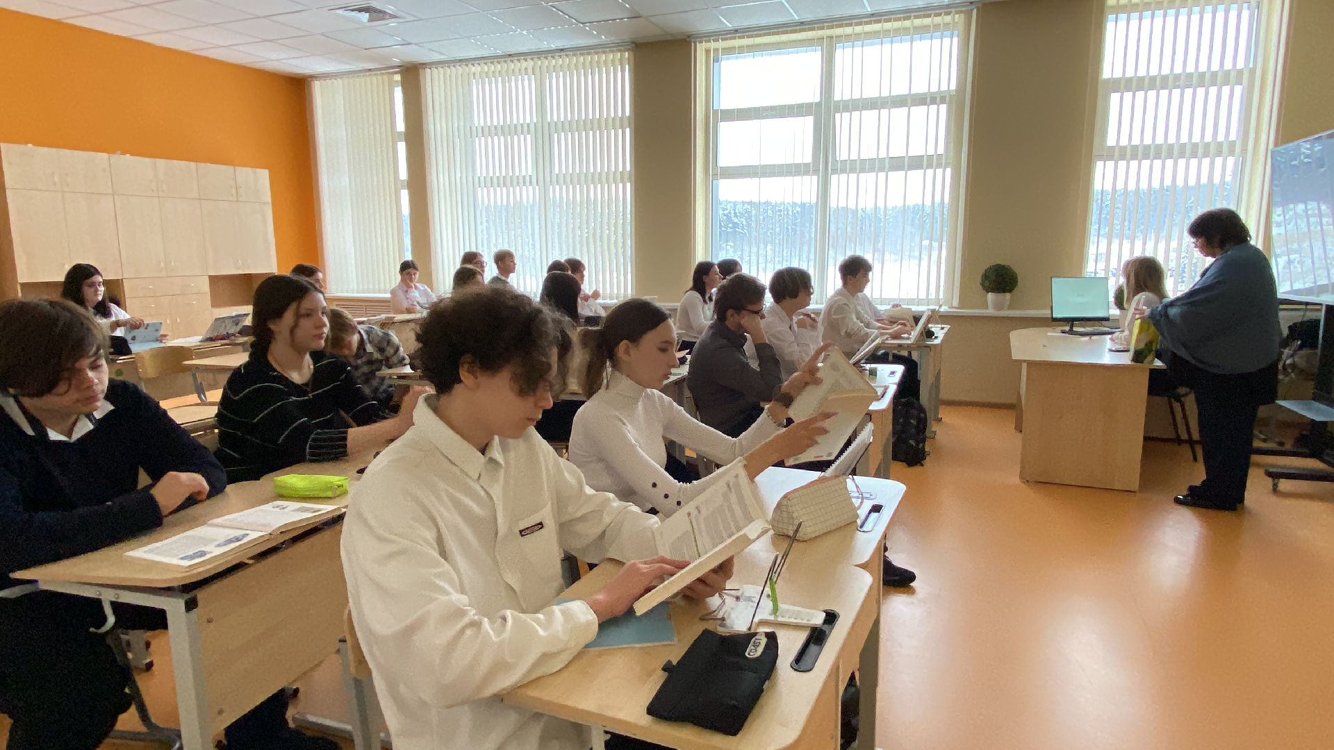 Обучение, Школа, Новая школа, вертикалки,