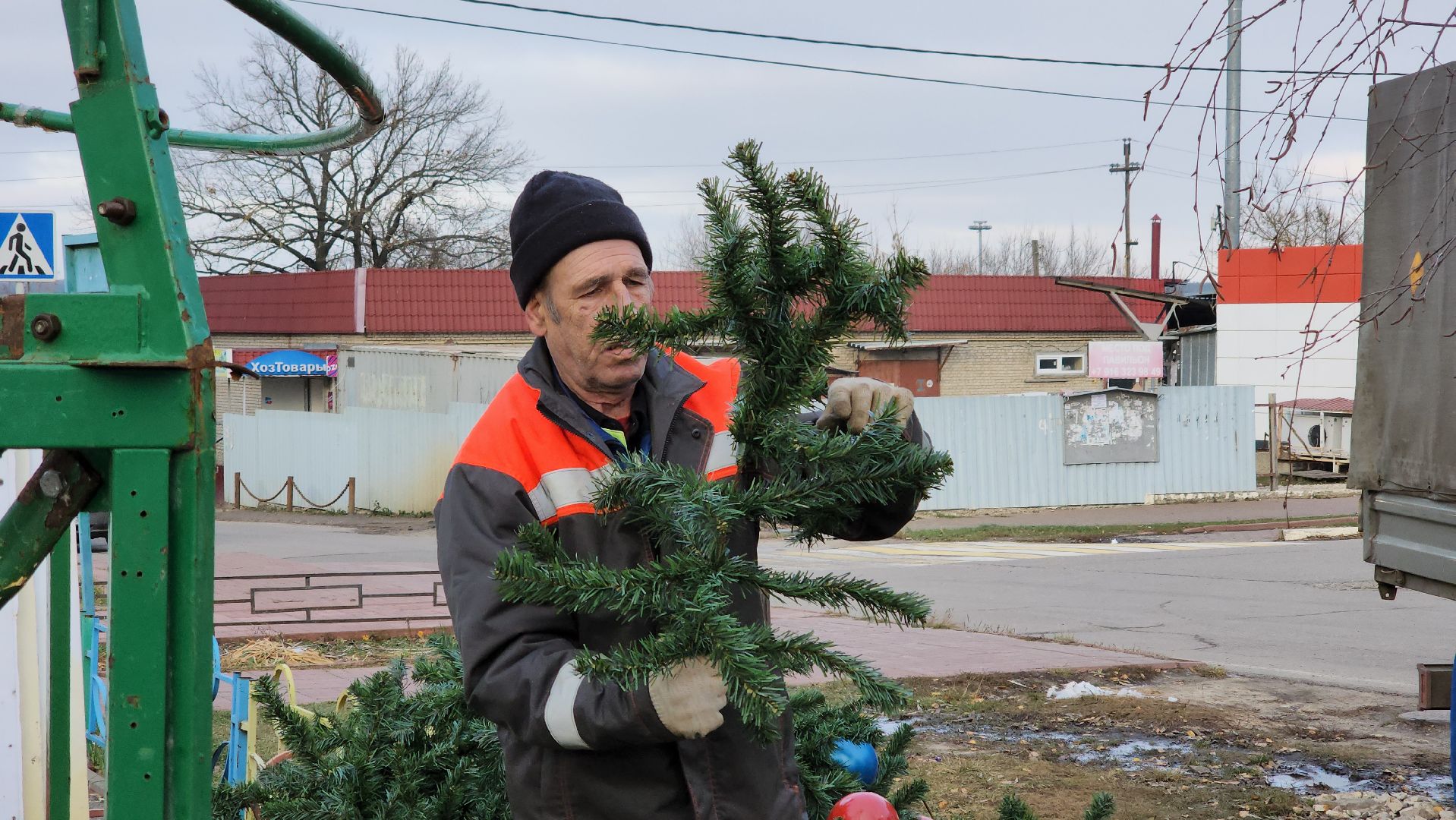 кашира, новогодняя елка, украшение города, вертикалки,