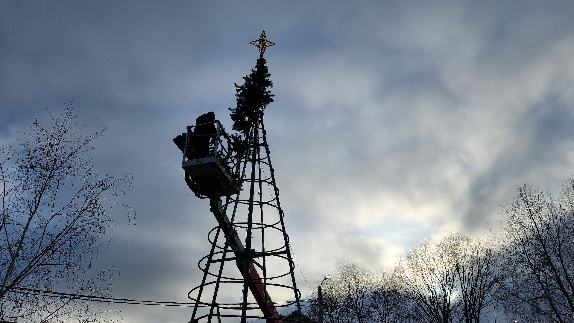 кашира, новогодняя елка, украшение города, вертикалки,