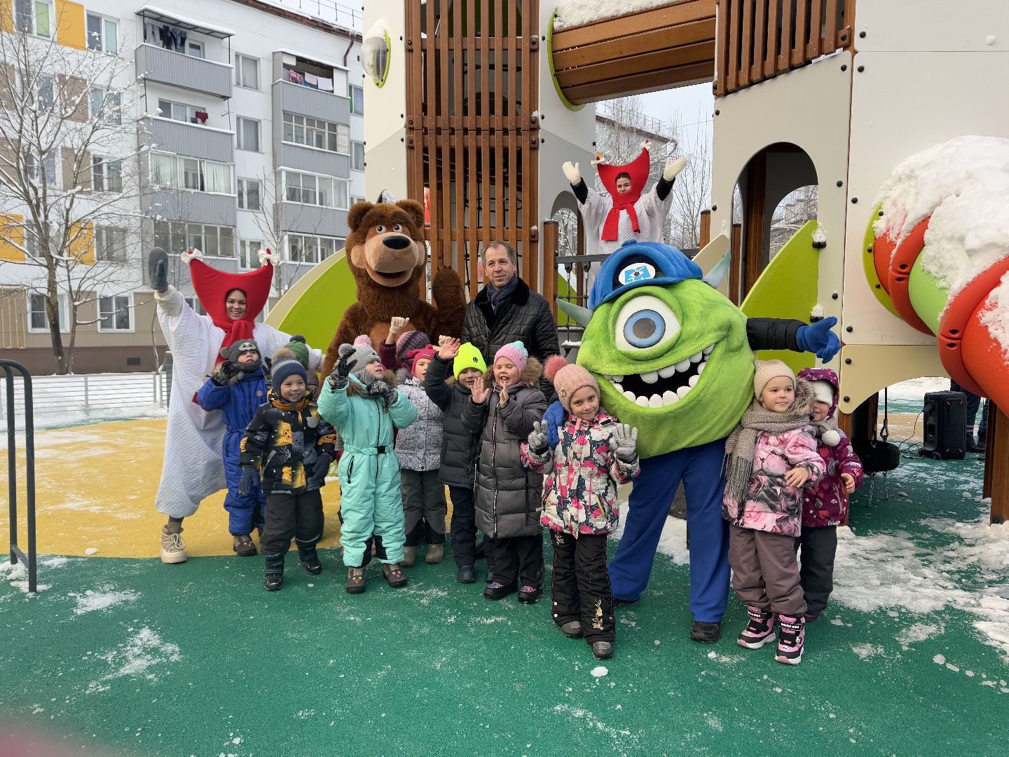 шаховская, детская площадка, открытие детской площадки, вертикалки,