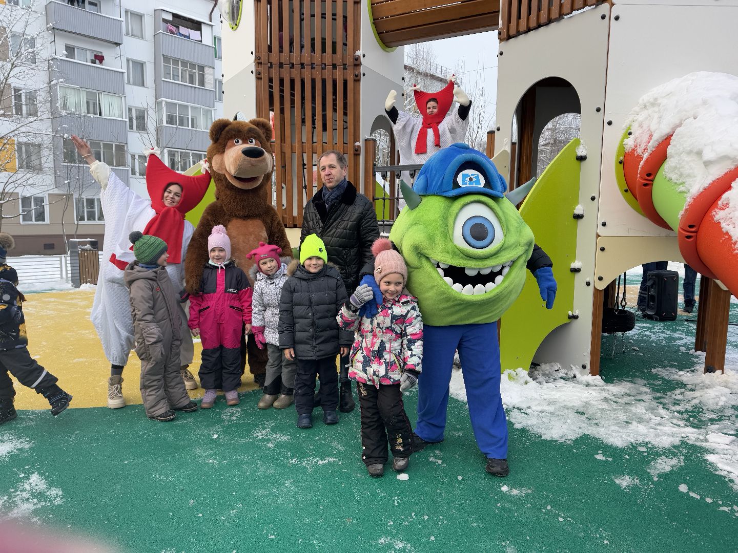 шаховская, детская площадка, открытие детской площадки, вертикалки,