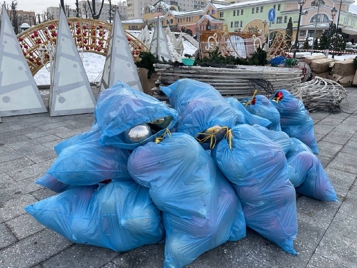 дмитров, советская площадь, новый год, вертикалки,