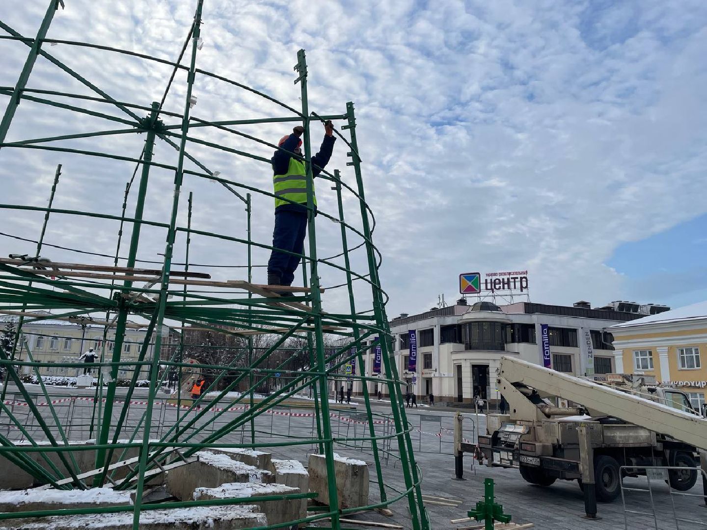 дмитров, советская площадь, новый год, вертикалки,