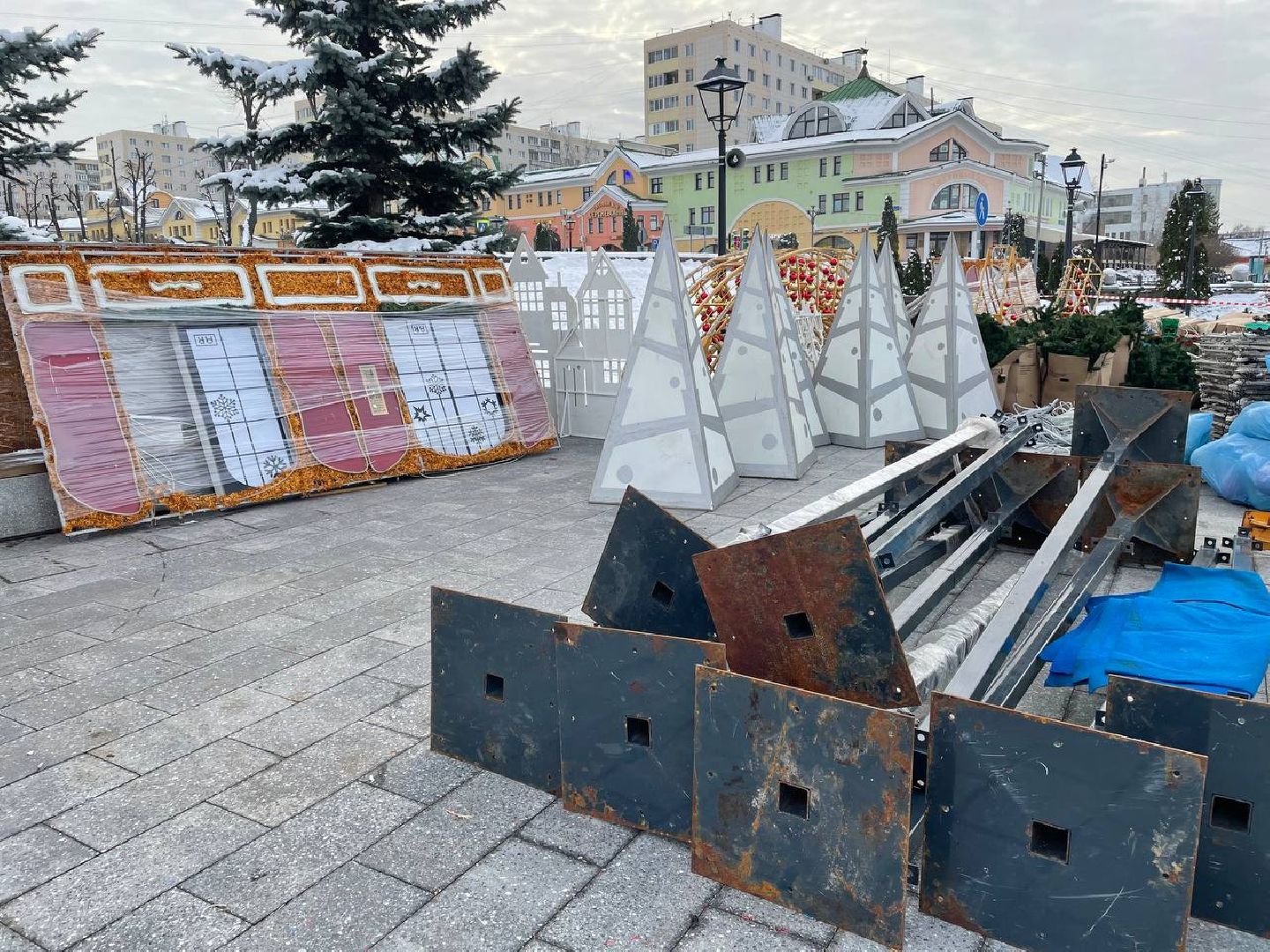 дмитров, советская площадь, новый год, вертикалки,