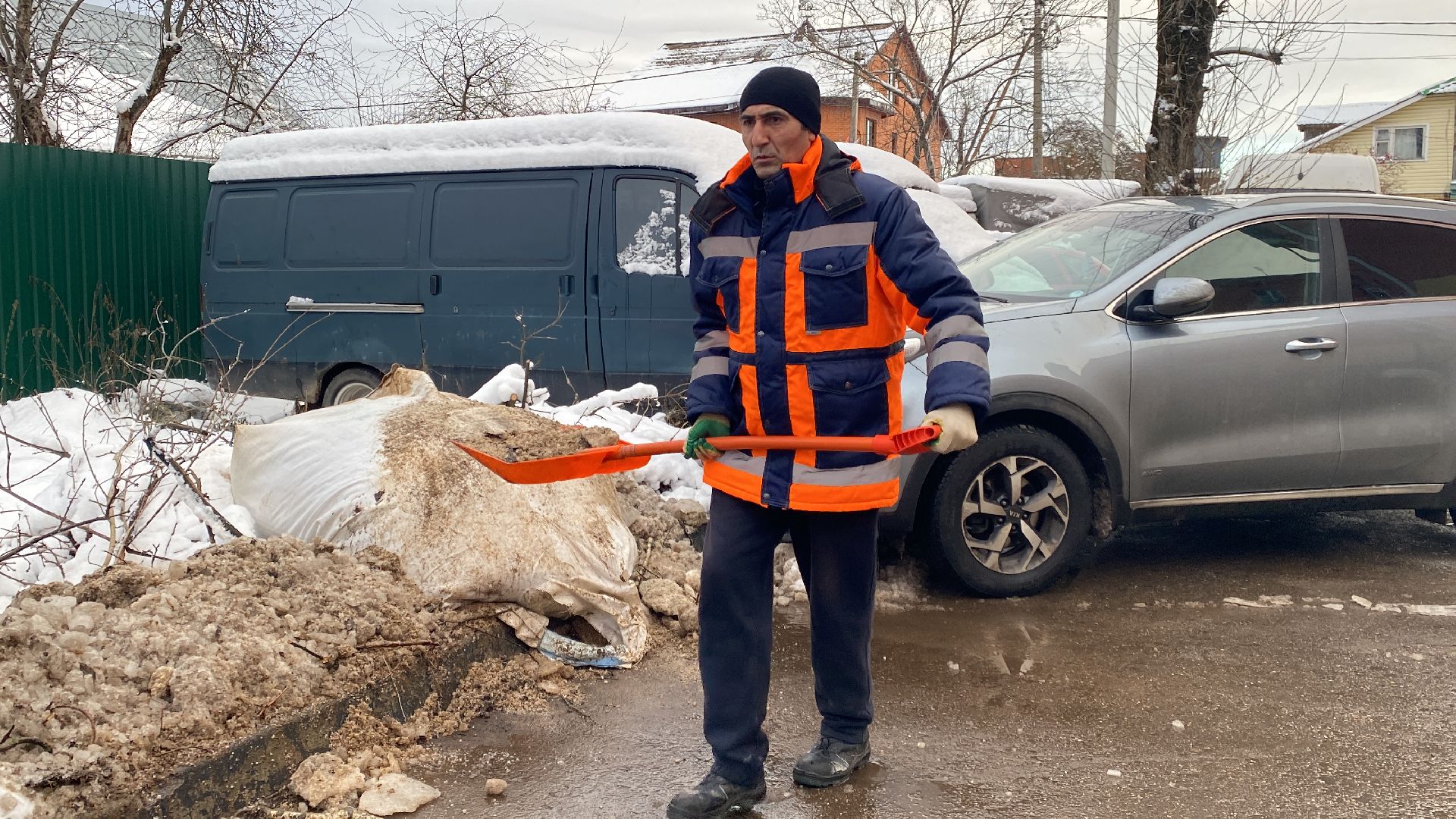 реагенты, уборка дорог, Снег, наледь, бригада рабочих, уборка дворов, вертикалки,