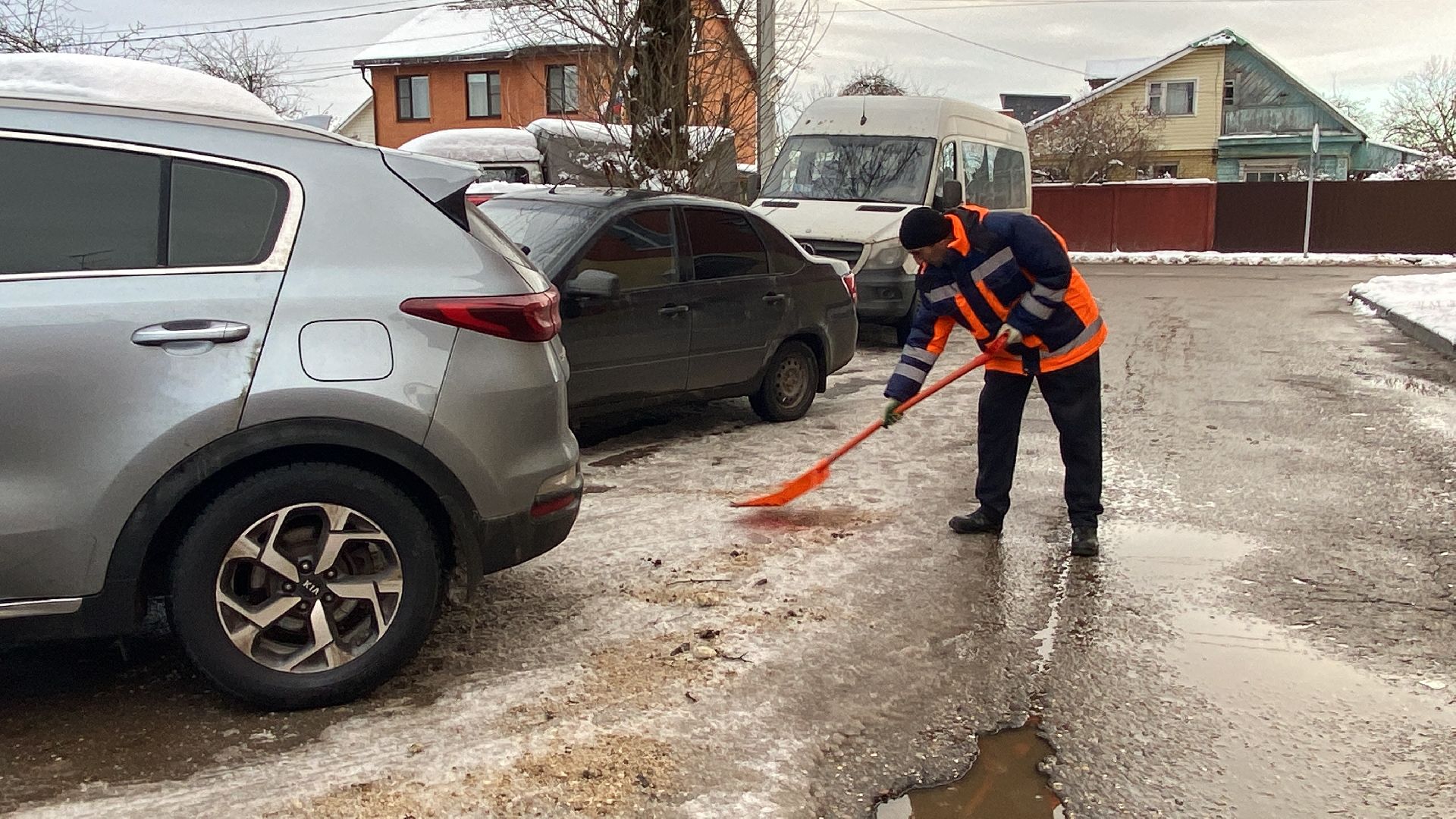 реагенты, уборка дорог, Снег, наледь, бригада рабочих, уборка дворов, вертикалки,