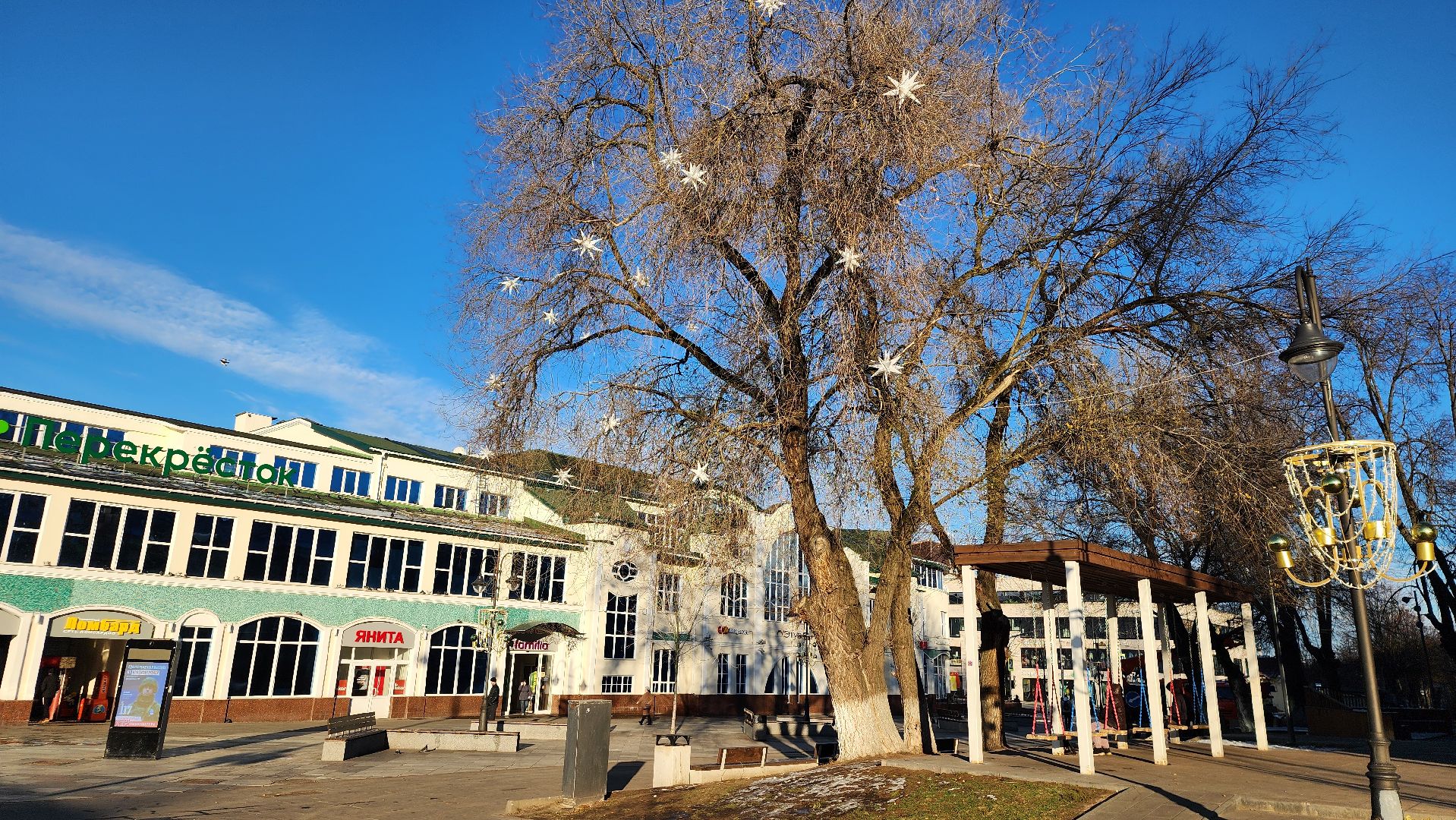 Новый год, украшение города к новому году, Фонтанная площадь, Ногинск, Богородский городской округ, вертикалки,