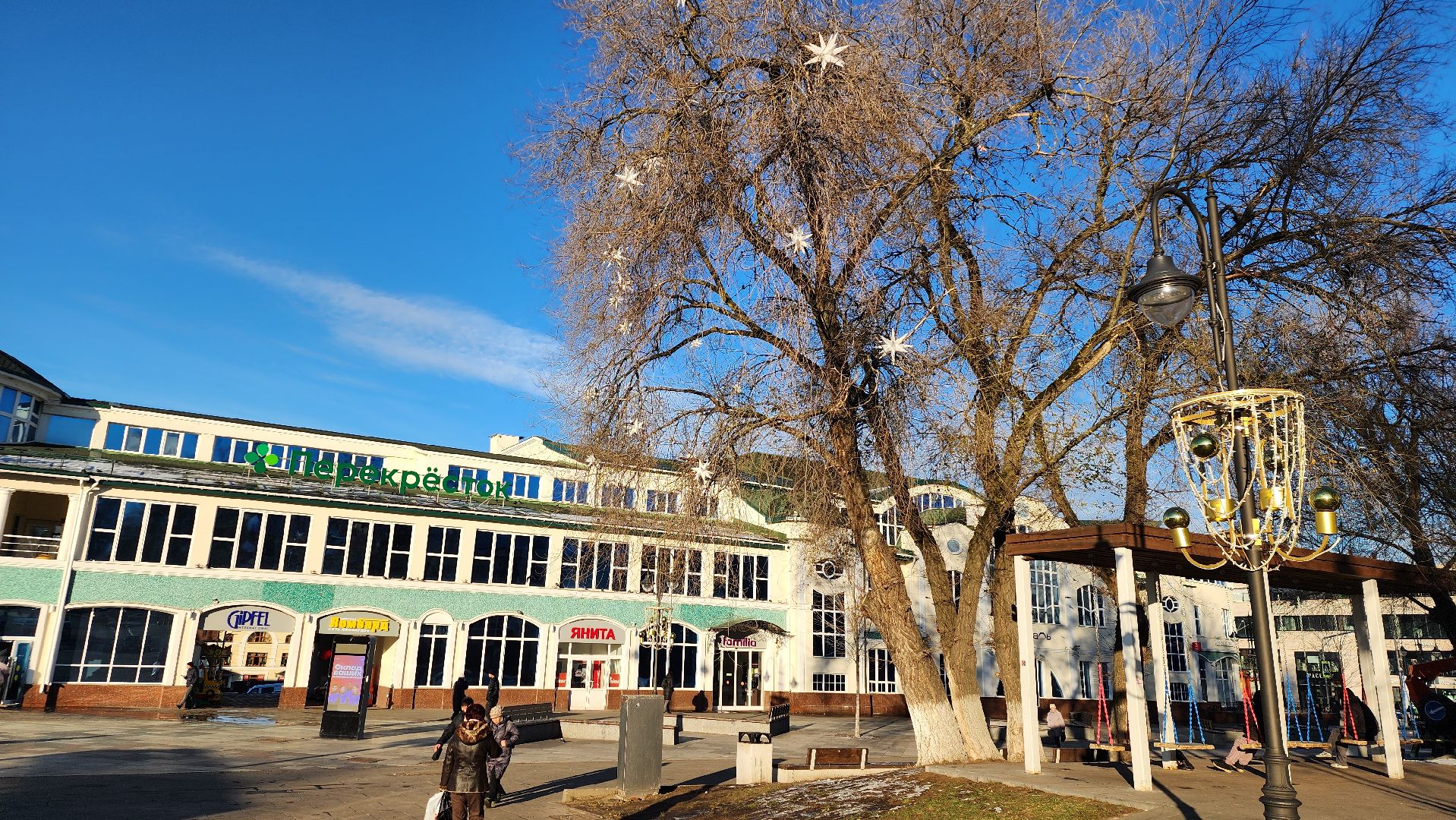 Новый год, украшение города к новому году, Фонтанная площадь, Ногинск, Богородский городской округ, вертикалки,