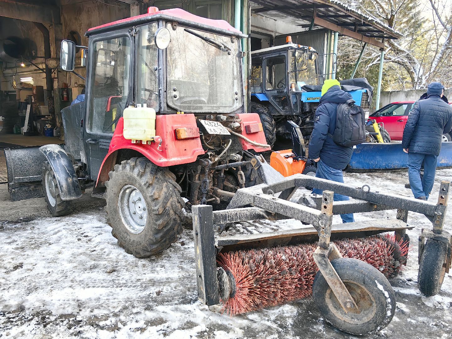Снегоуборщики, техника, автопарк, песок, соль, дороги, вертикалки,