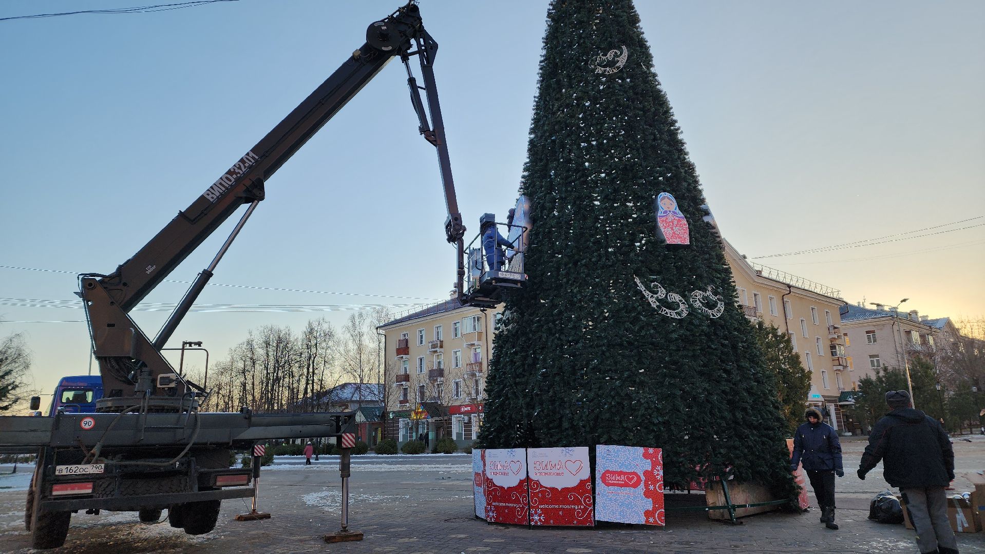 новый год, зима в подмосковье, праздник, Лосино-Петровский, вертикалки,