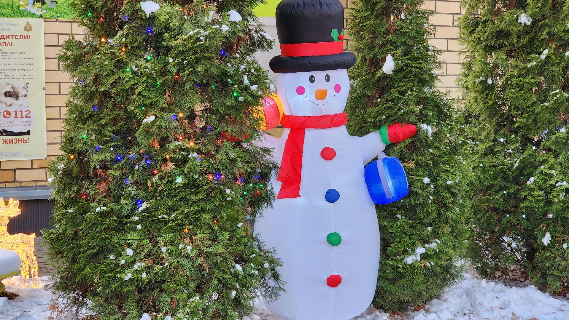 детский сад, Украшения, снеговик, Лобня, вертикалки,