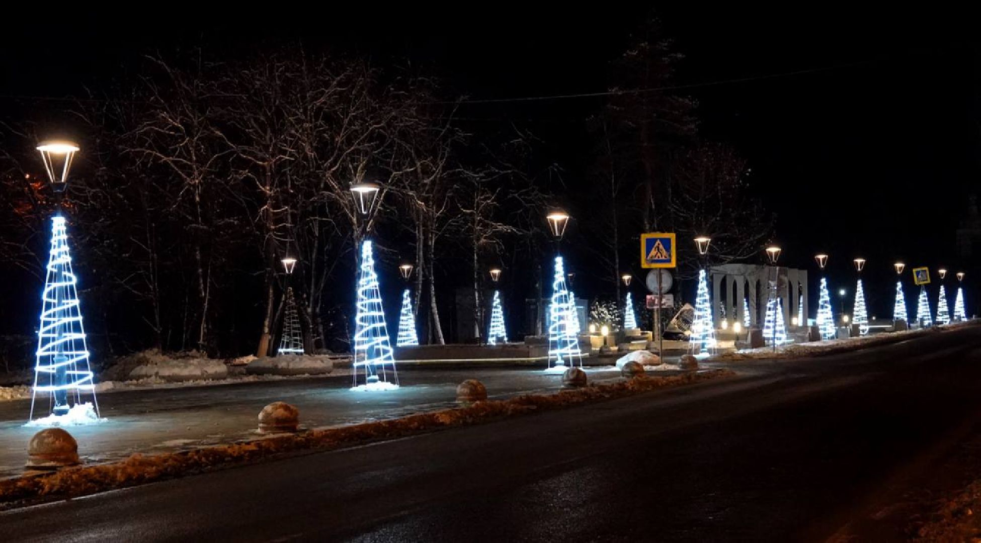 Сергиев Посад, Сергиево-Посадский городской округ, Благоустройство, Новый год, Зима в Подмосковье, Украшения, вертикалки,
