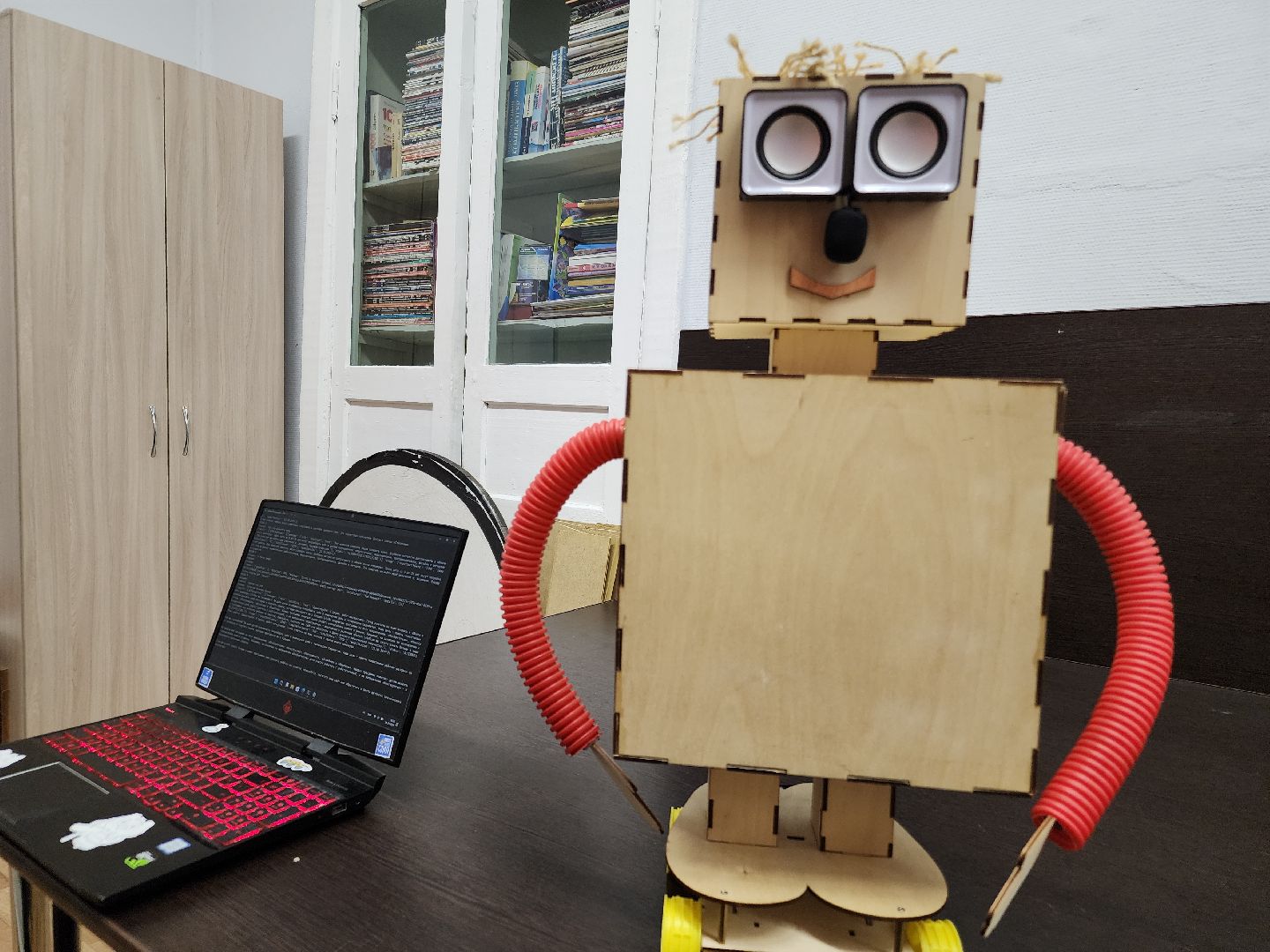 вертикалки, робототехника, робот-экскурсовод, орехово зуево, дополнительное образование,