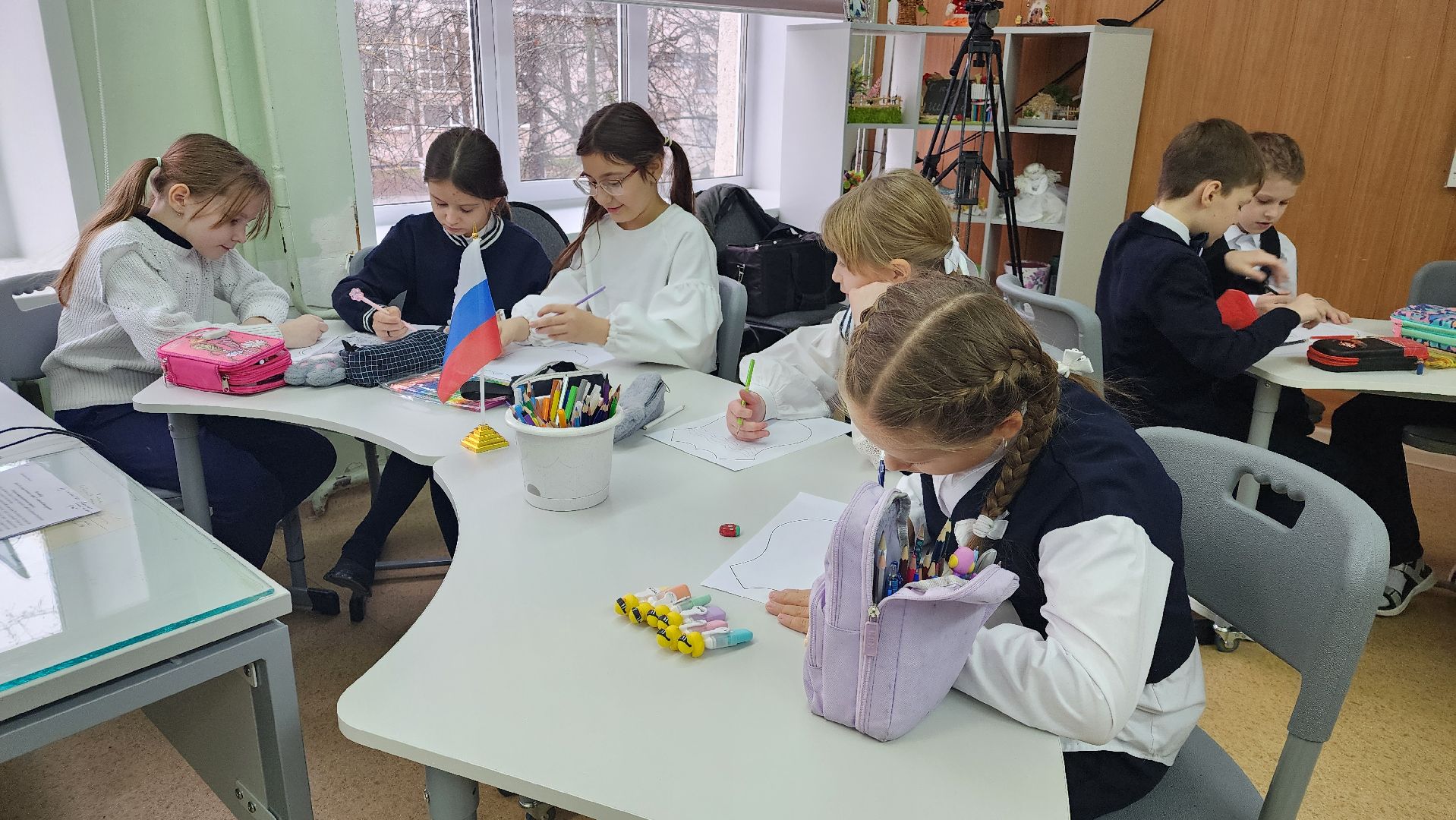 протвино, герб, гимназия, государственный праздник, школьники,