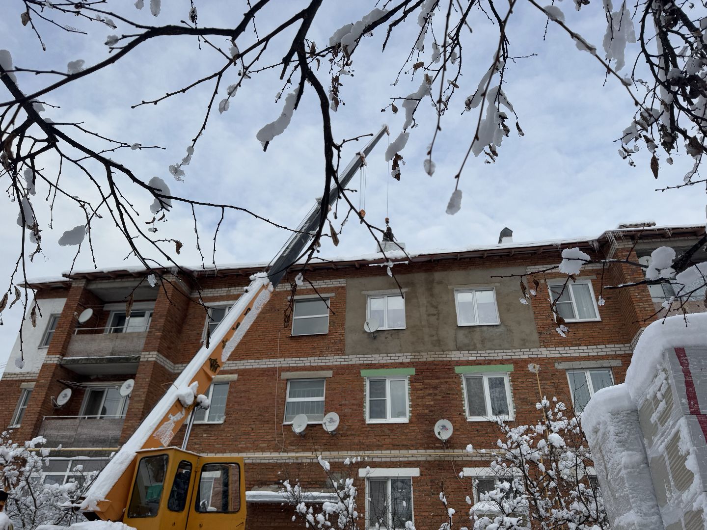 шаховская, фасадные работы, ремонт дома, фонд капитального ремонта, вертикалки,