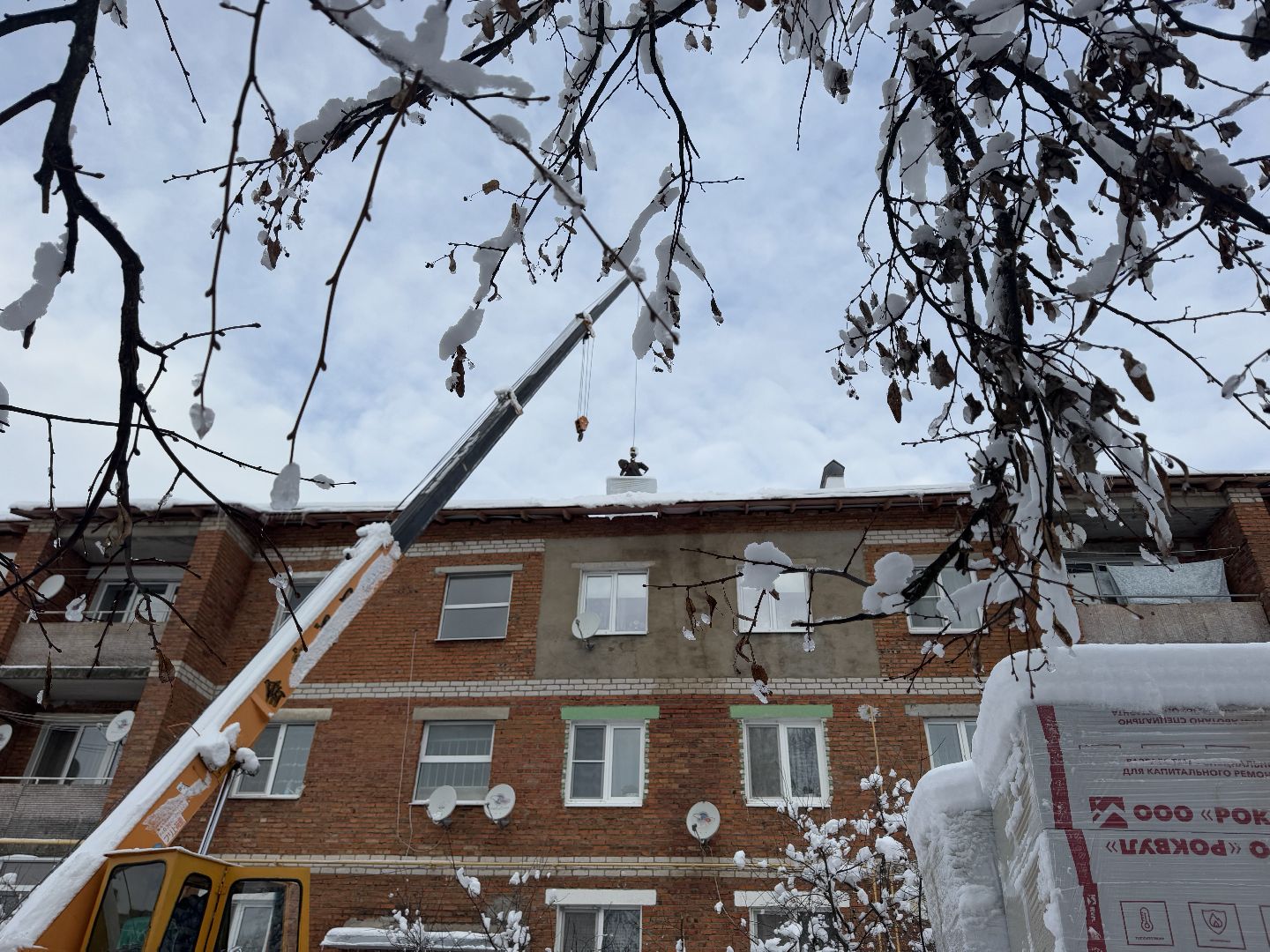 шаховская, фасадные работы, ремонт дома, фонд капитального ремонта, вертикалки,