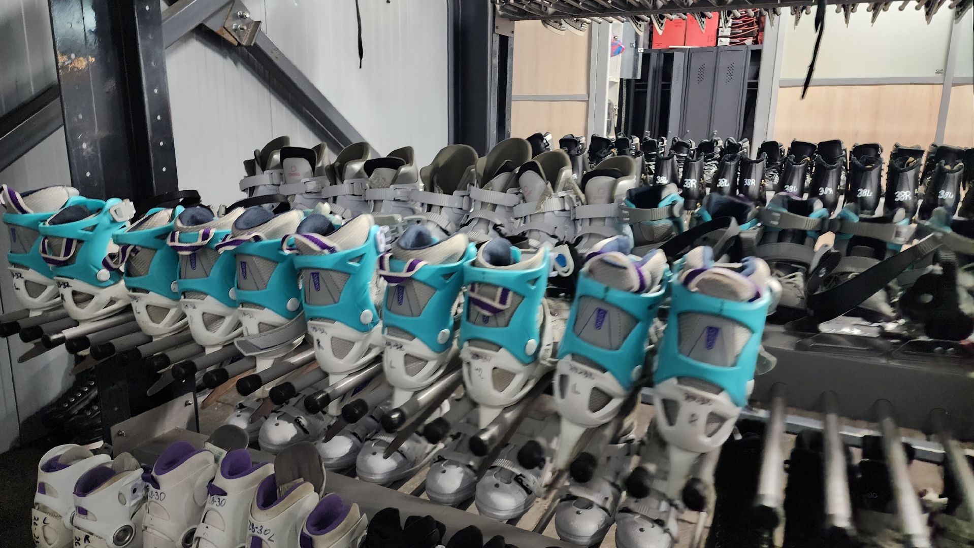 Зима в Подмосковье, Домодедово, Прокат коньков, Искусственный лед, Парк Елочки, Открытие катка, Центральный парк, вертикалки,