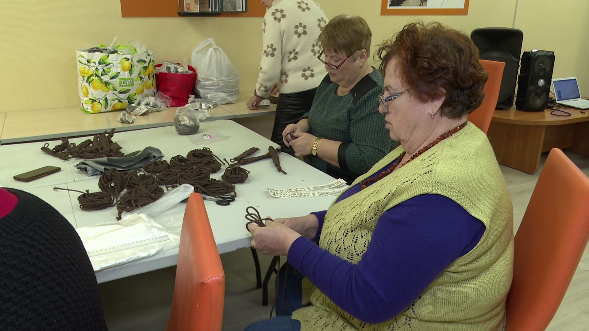 Реутов, вертикалки, тактические браслеты, СВО, маскировочные сети, плетение,