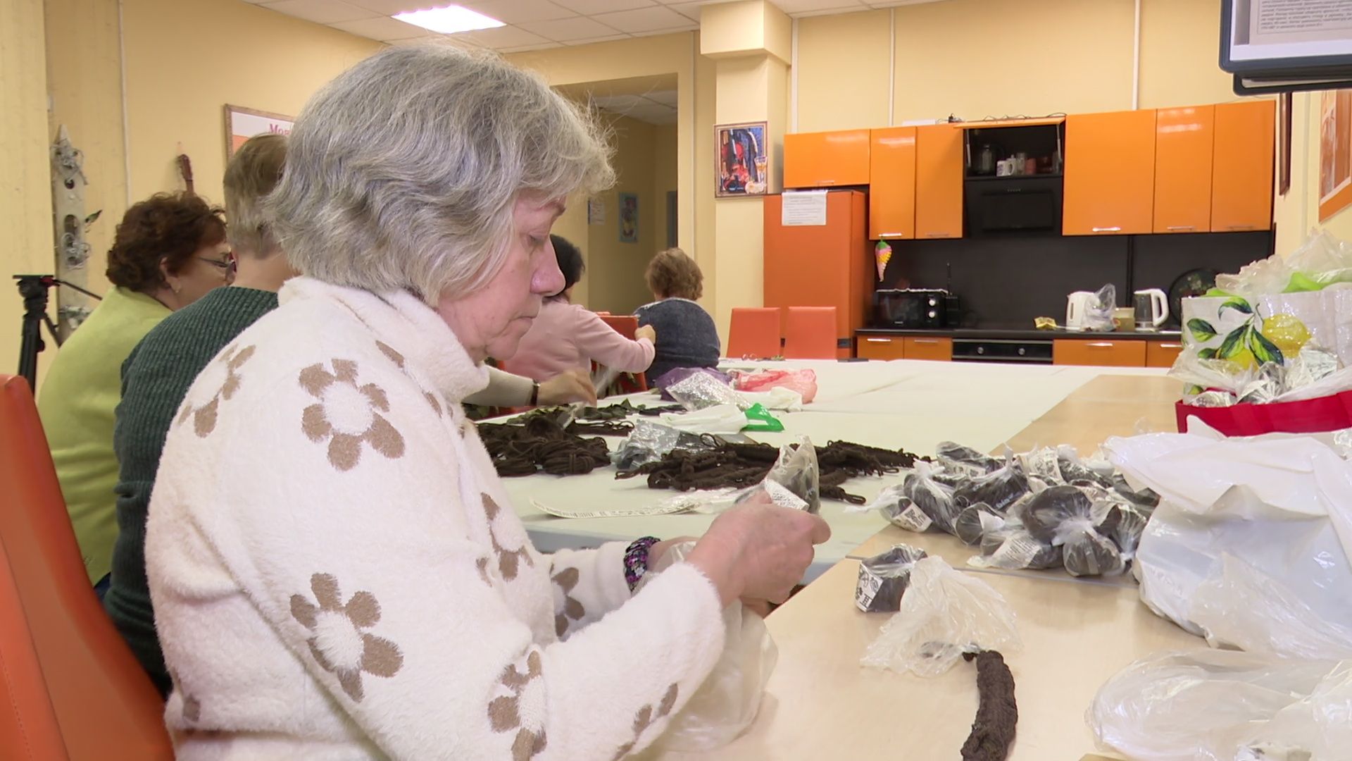 Реутов, вертикалки, тактические браслеты, СВО, маскировочные сети, плетение,
