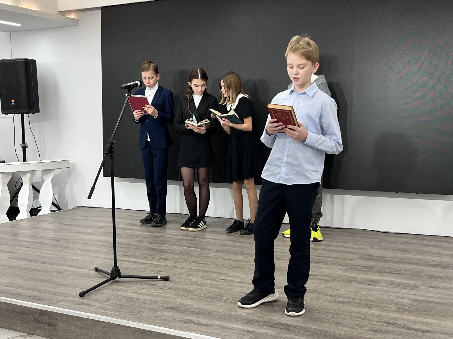 вертикальное видео, наро-фоминск, наро-фоминский городской округ, цдк звезда, александр пушкин, пушкиниана, вертикалка