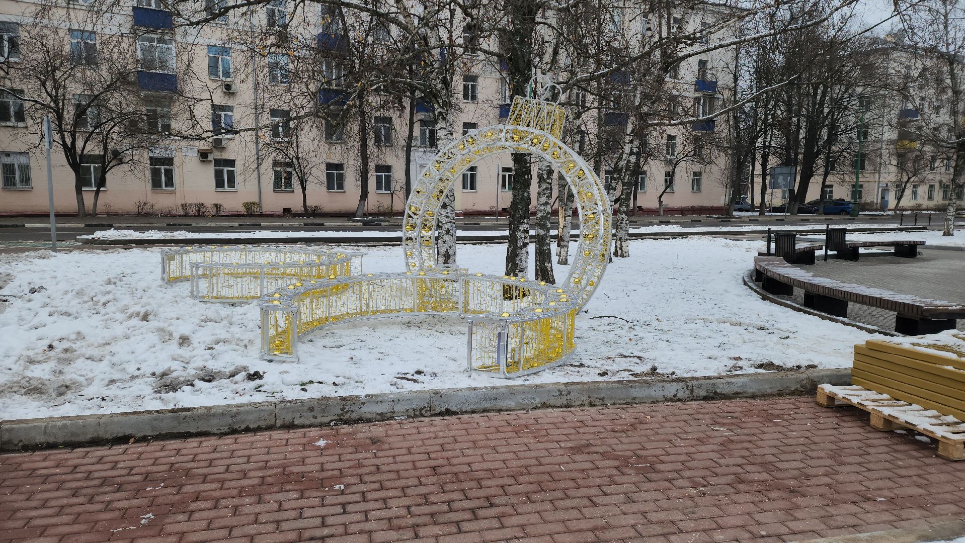 ель, новый год, гирлянда, шары, вертикалки,