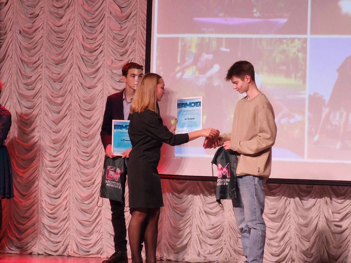 ногинск, жители, общество, центр образования, школа, агитбригада, здоровый образ жизни, марафон, молодежь,