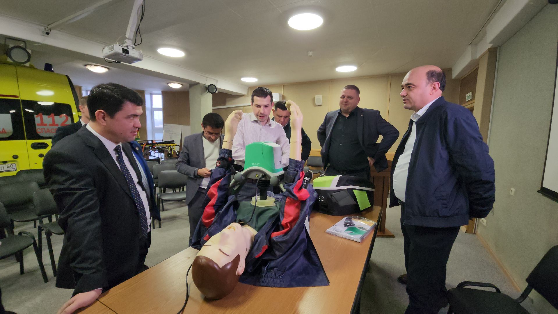 красногорск, скорая помощь, делегация из узбекистана,