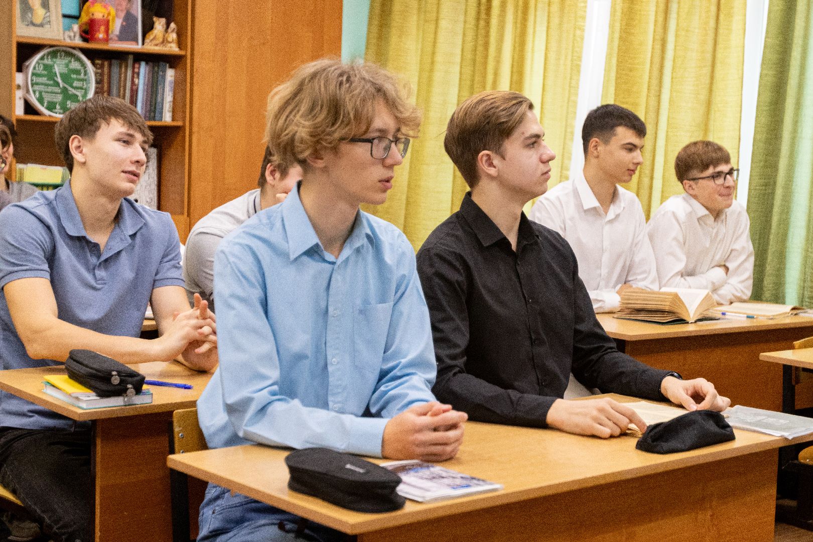 образование, лыткарино, гоголь, вертикалка,