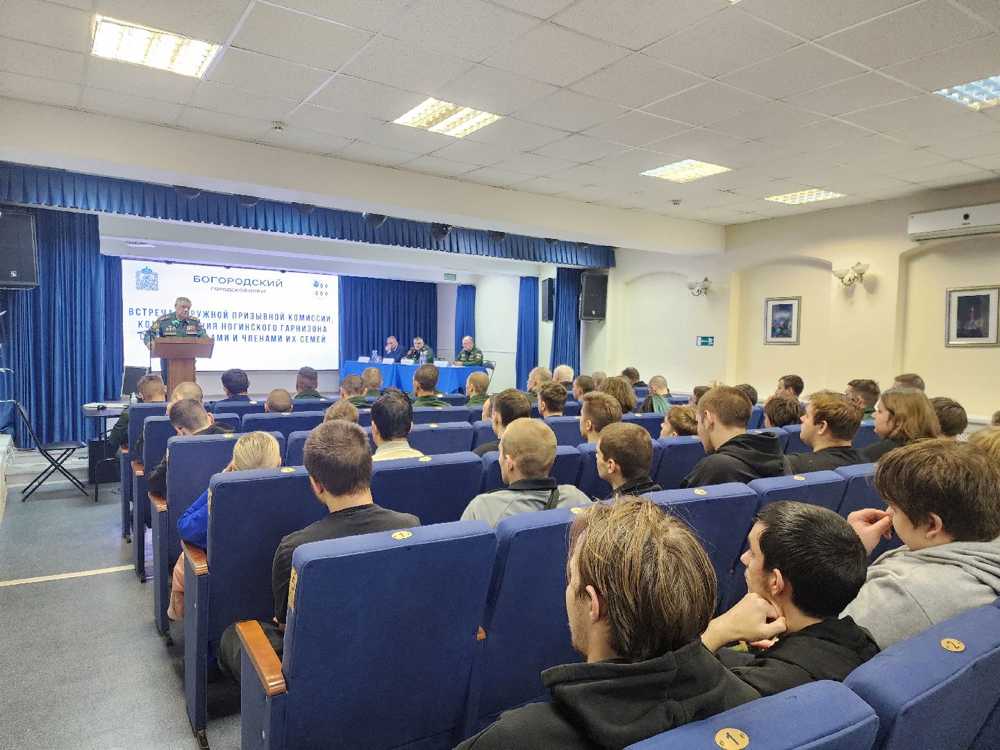 ногинск, жители, общество, армия, служба, служба рядом с домом, солдат, призывник, военкомат,