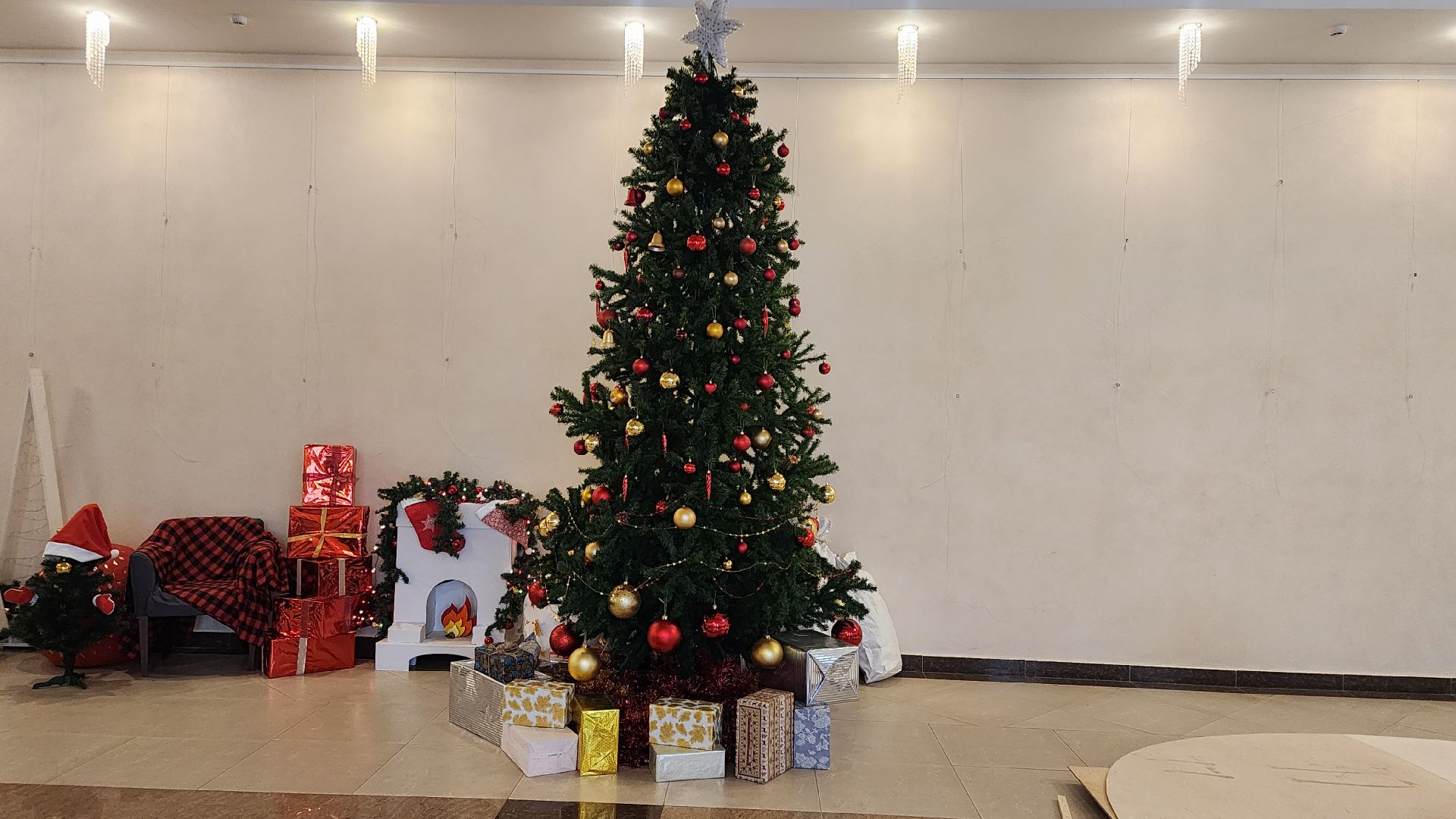 Ершово, Подготовка к новогодним праздникам, Туризм, вертикалка, вертикальное видео,