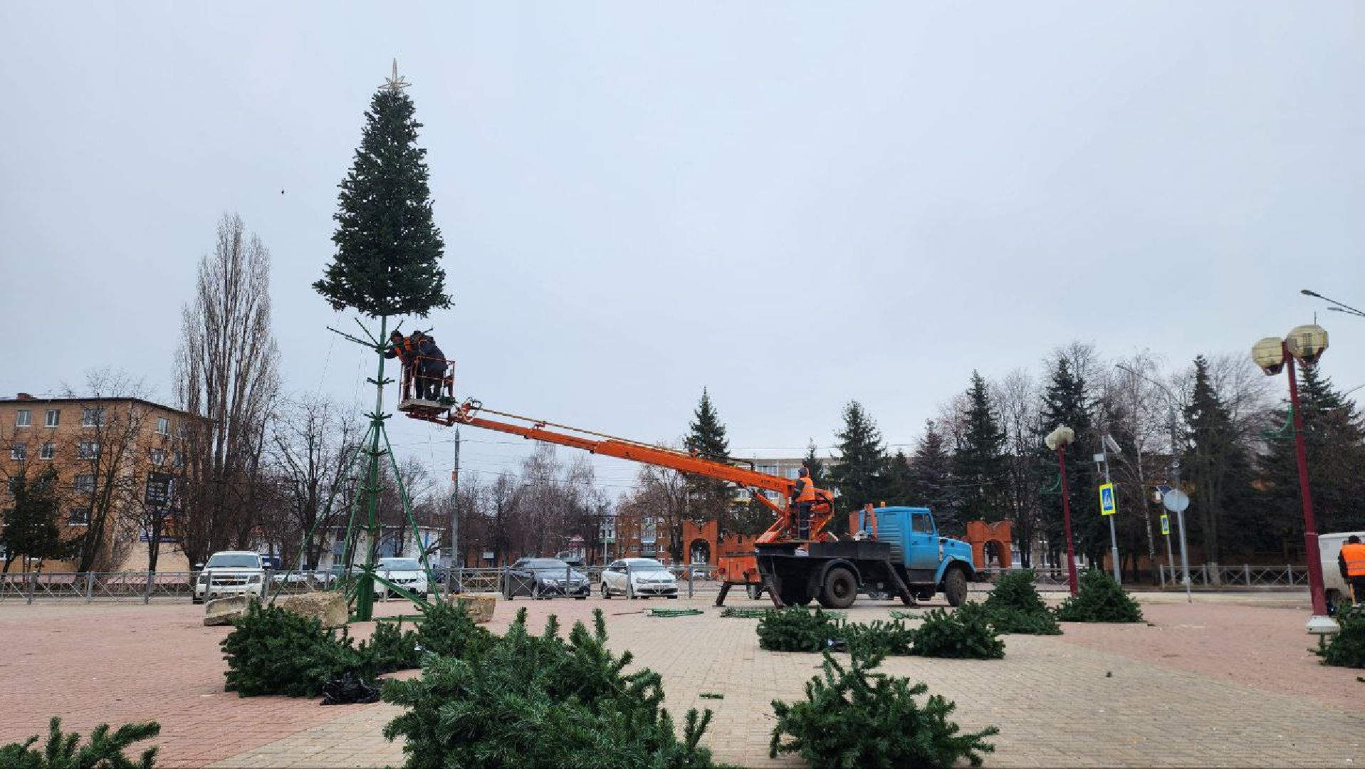 вертикалки, Серебряные Пруды, главная елка, площадь Чуйкова, новый год,