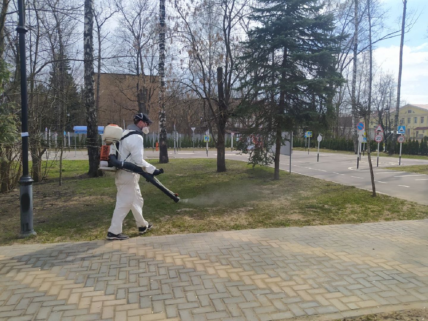 клещи, санобработка, безопасность, парки, животные