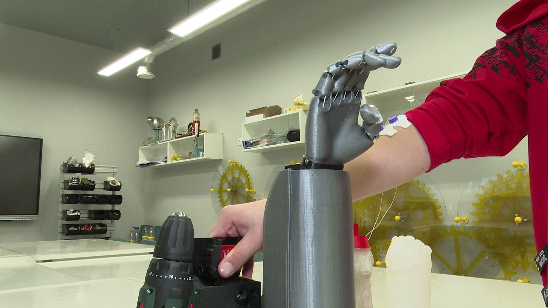 Реутов, вертикалки, образование, избретариум, технопарк, изобретения, бионический протез руки,наставники,