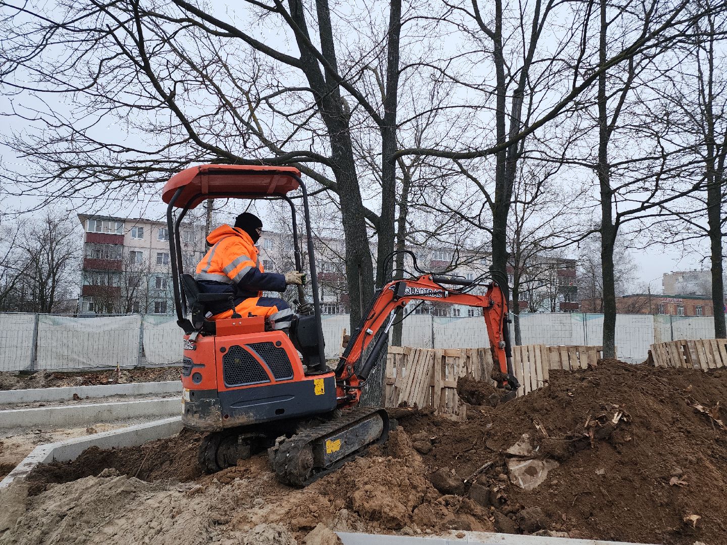 Егорьевск, Подмосковье, Московская область, благоустройство, сквер 60 лет победы,вертикалка, вертикальное видео,вертикалка