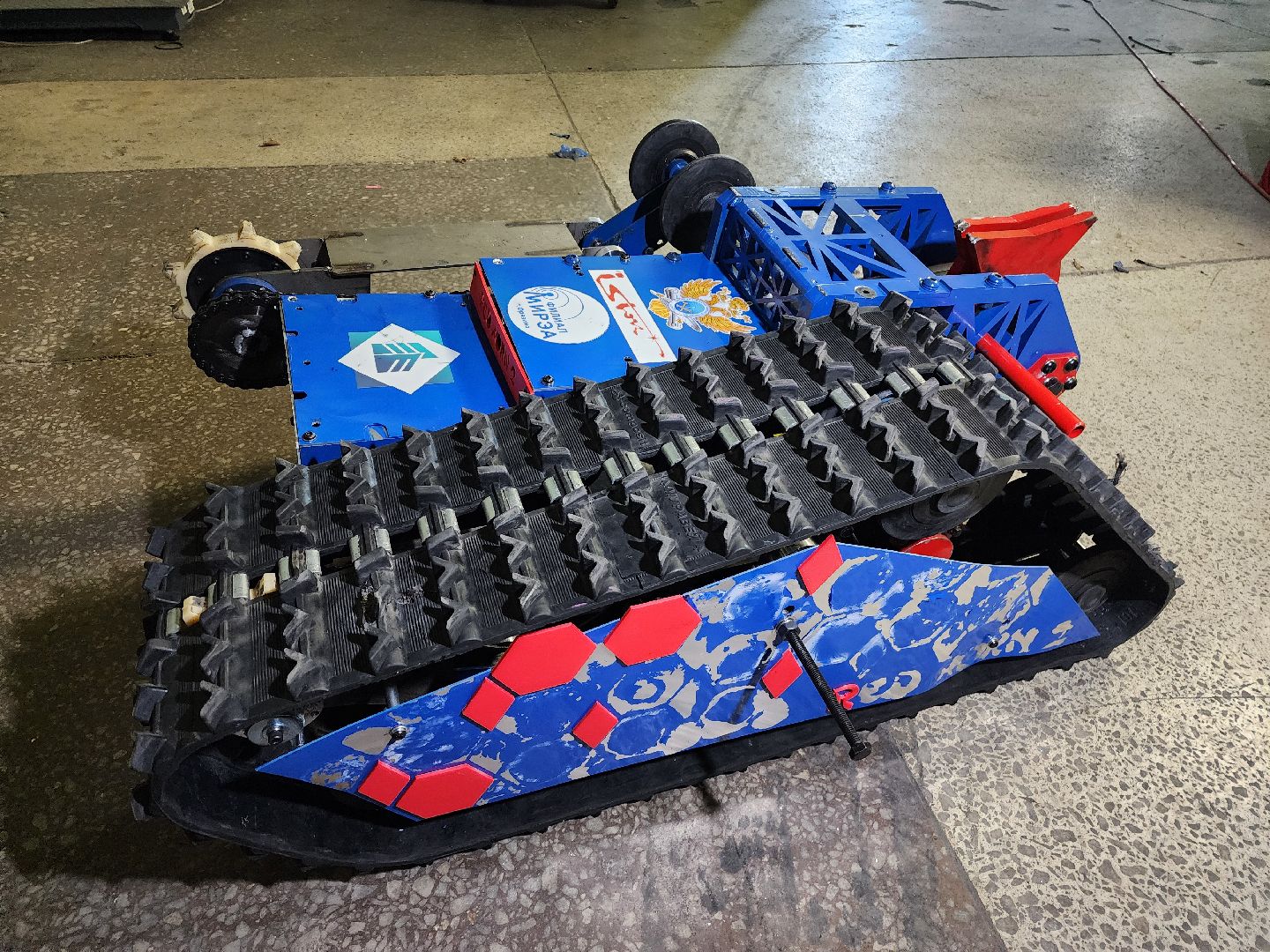 робототехника, битва роботов, фрязино, чемпионат, технологии,