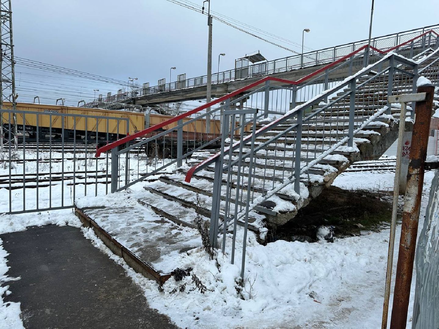 Песок, Ступеньки, железнодорожная станция, вертикалки,