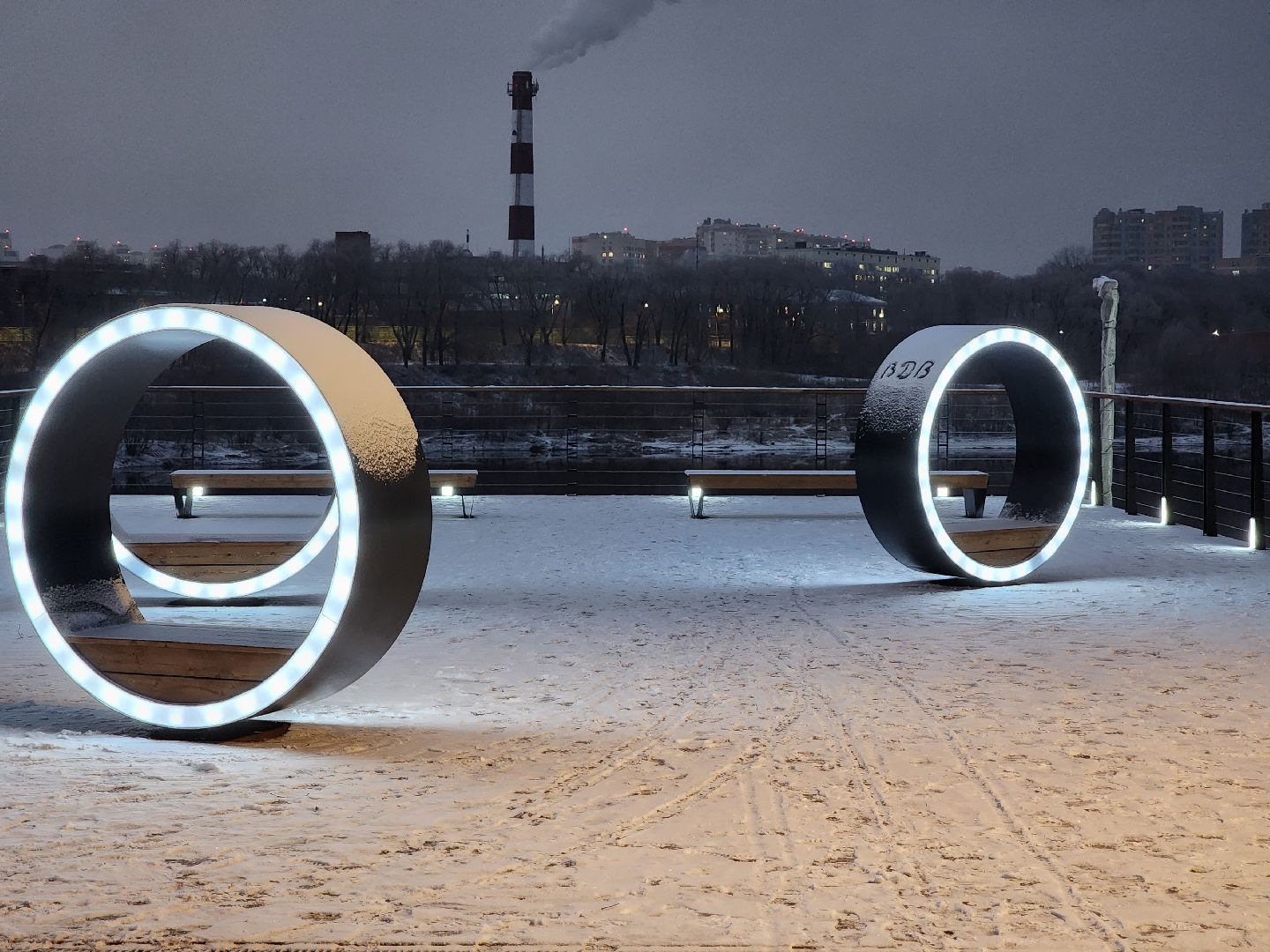 раменское, благоустройство, смотровая площадка с видом на озеро на площади победы, вертикалки,