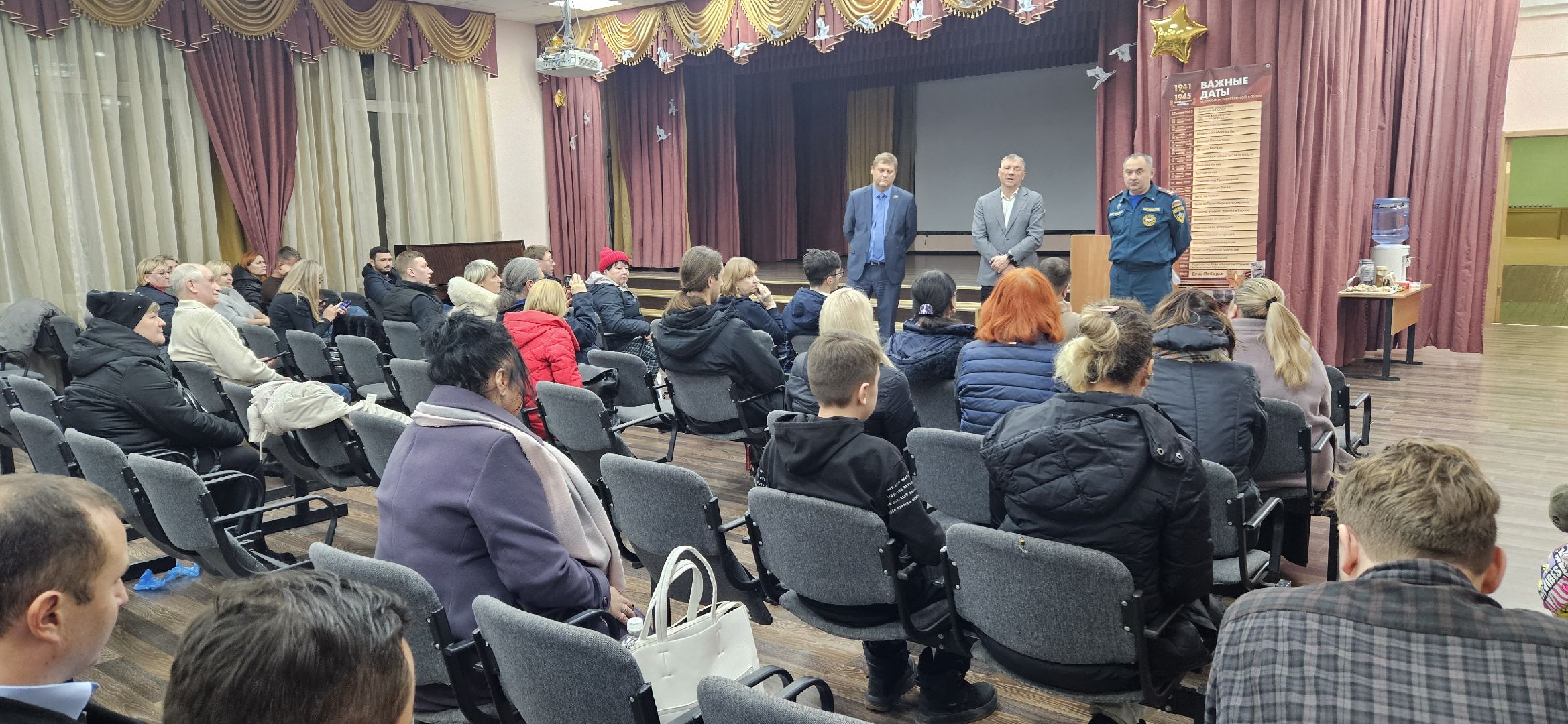 Жуковский, встреча администрации с жителями,