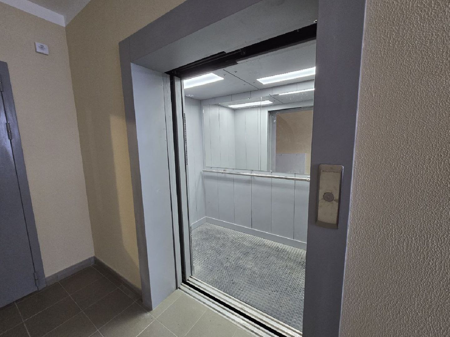 можайск, можайский городской округ, подмосковье, новая квартира, Переселение граждан из аварийного жилищного фонда в Московской области на 2019 2025 годы, жилье и городская среда, переселенцы, аварийное жилье, новый дом, ключи от квартиры, президентский проект,