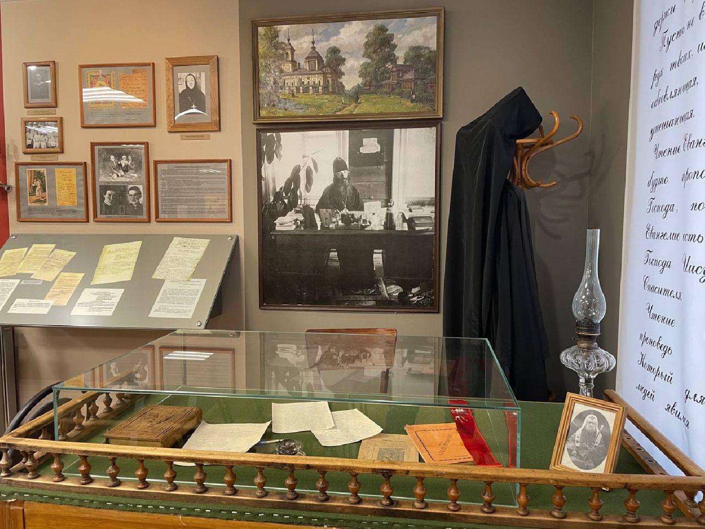 дмитров, музей дмитровский кремль, дом епископа серафима, вертикалки,