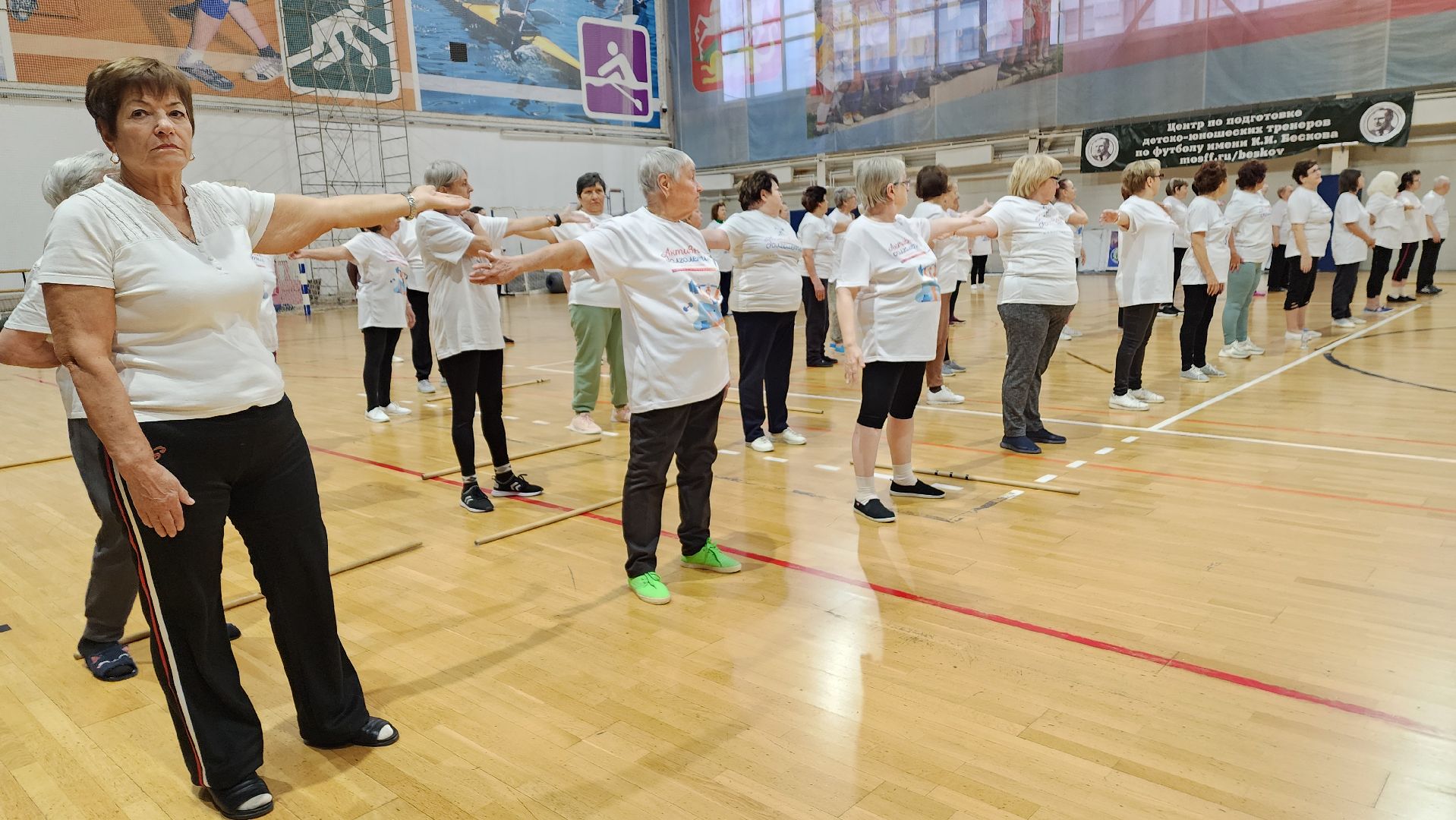 вертикалки, пушкино, дворец спорта, зарядка долголетов, тренер-преподаватель, мероприятие, здоровье, спорт - это жизнь,