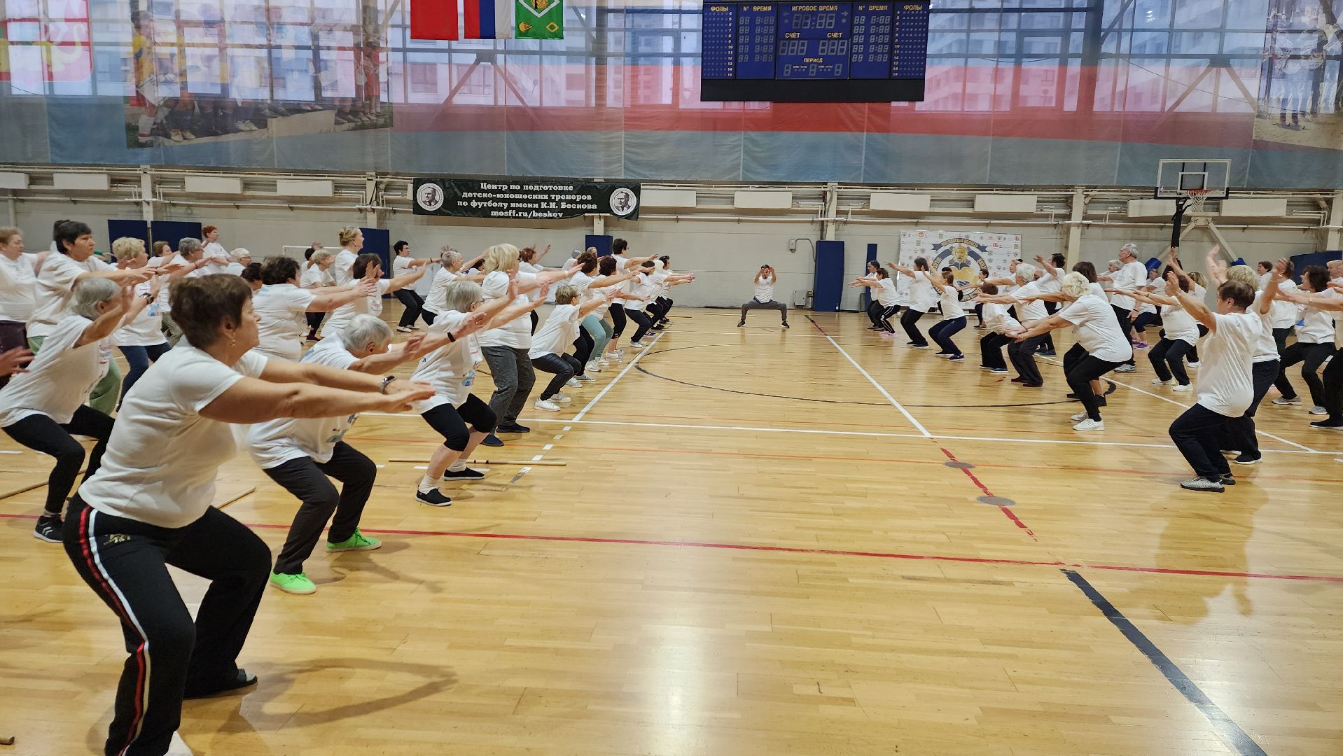 вертикалки, пушкино, дворец спорта, зарядка долголетов, тренер-преподаватель, мероприятие, здоровье, спорт - это жизнь,