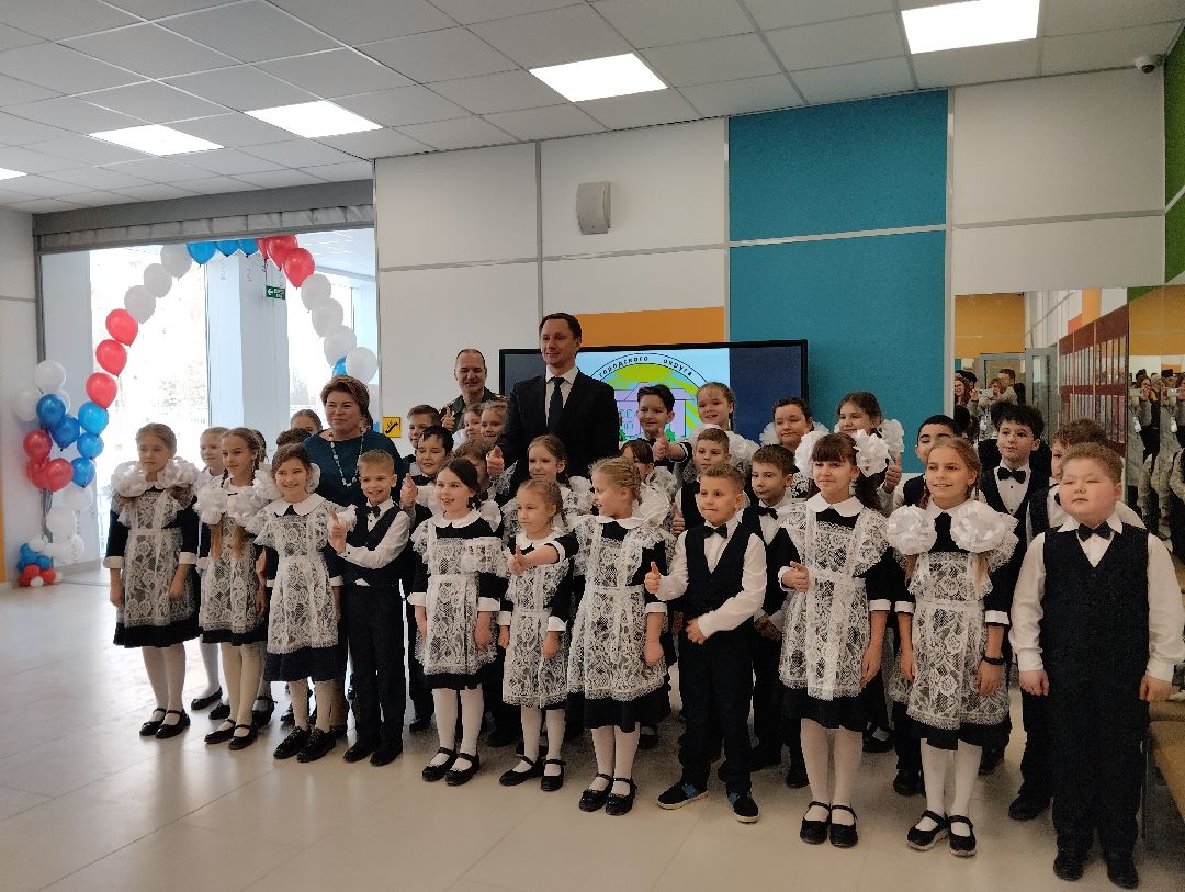 Школа, учеба, строительство