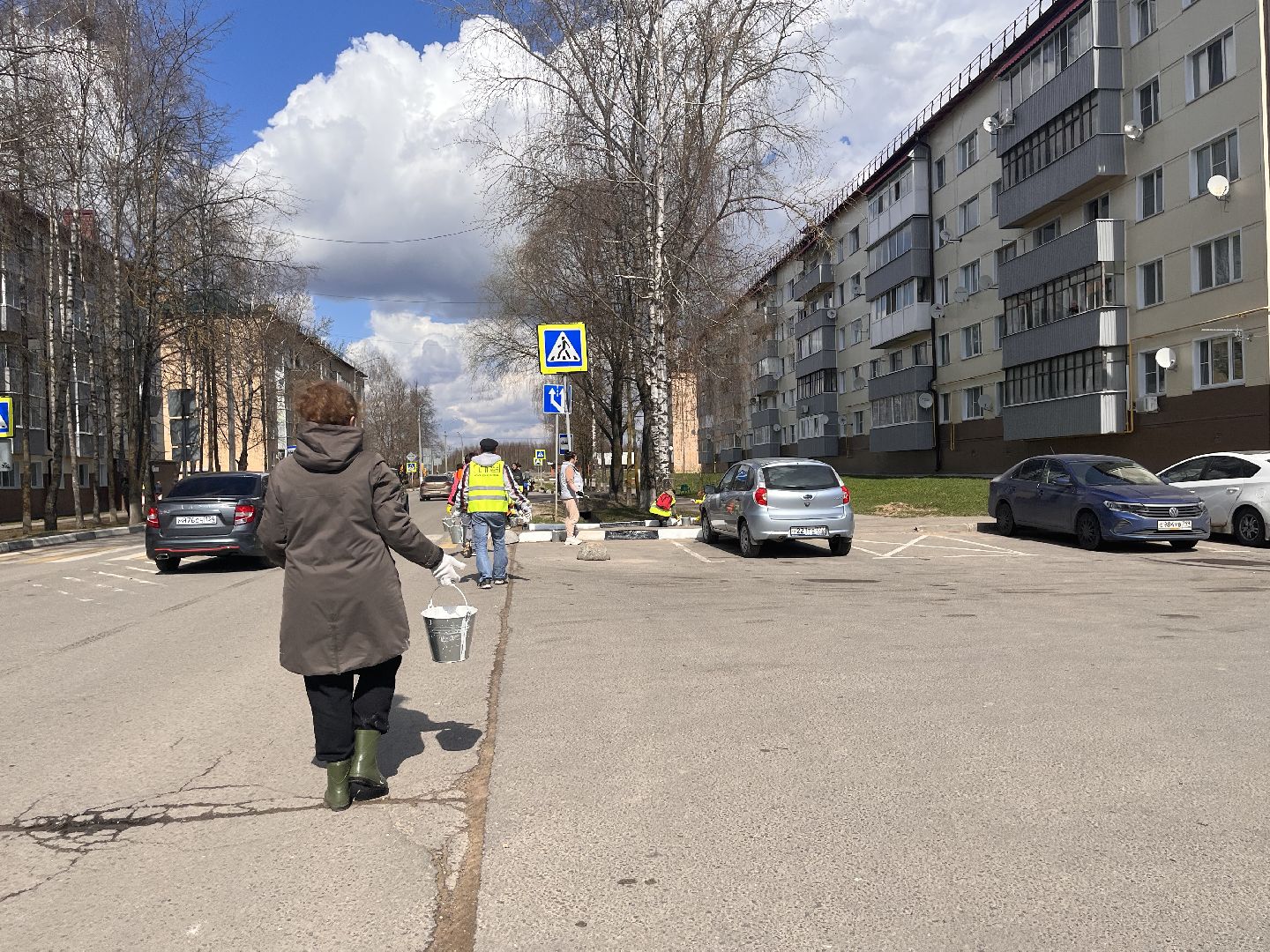 Шаховская, субботник, покраска