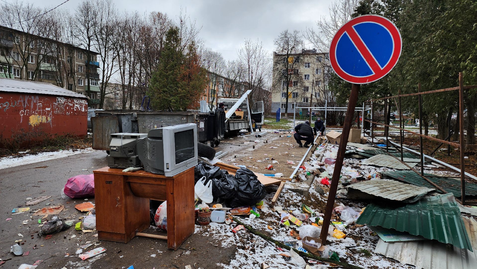 кашира, мусорные контейнеры, контейнерная площадка, бункер, вертикалки,